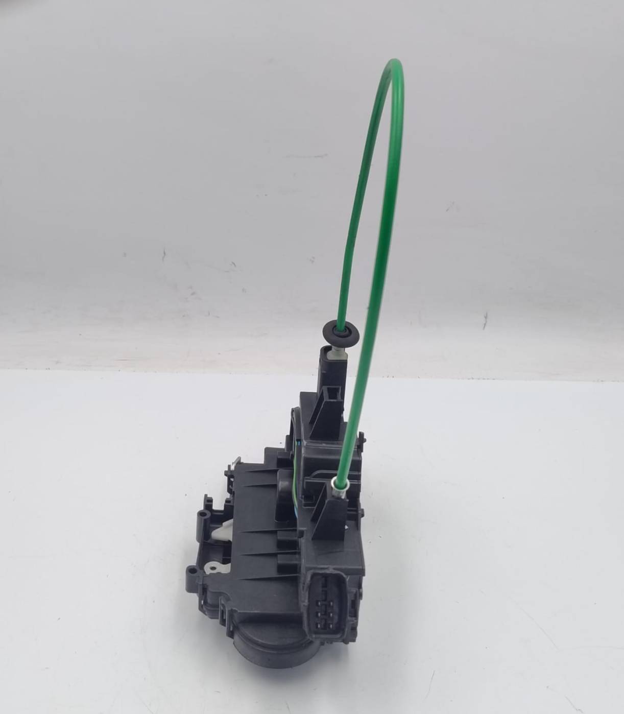 Serratura porta ant. dx.