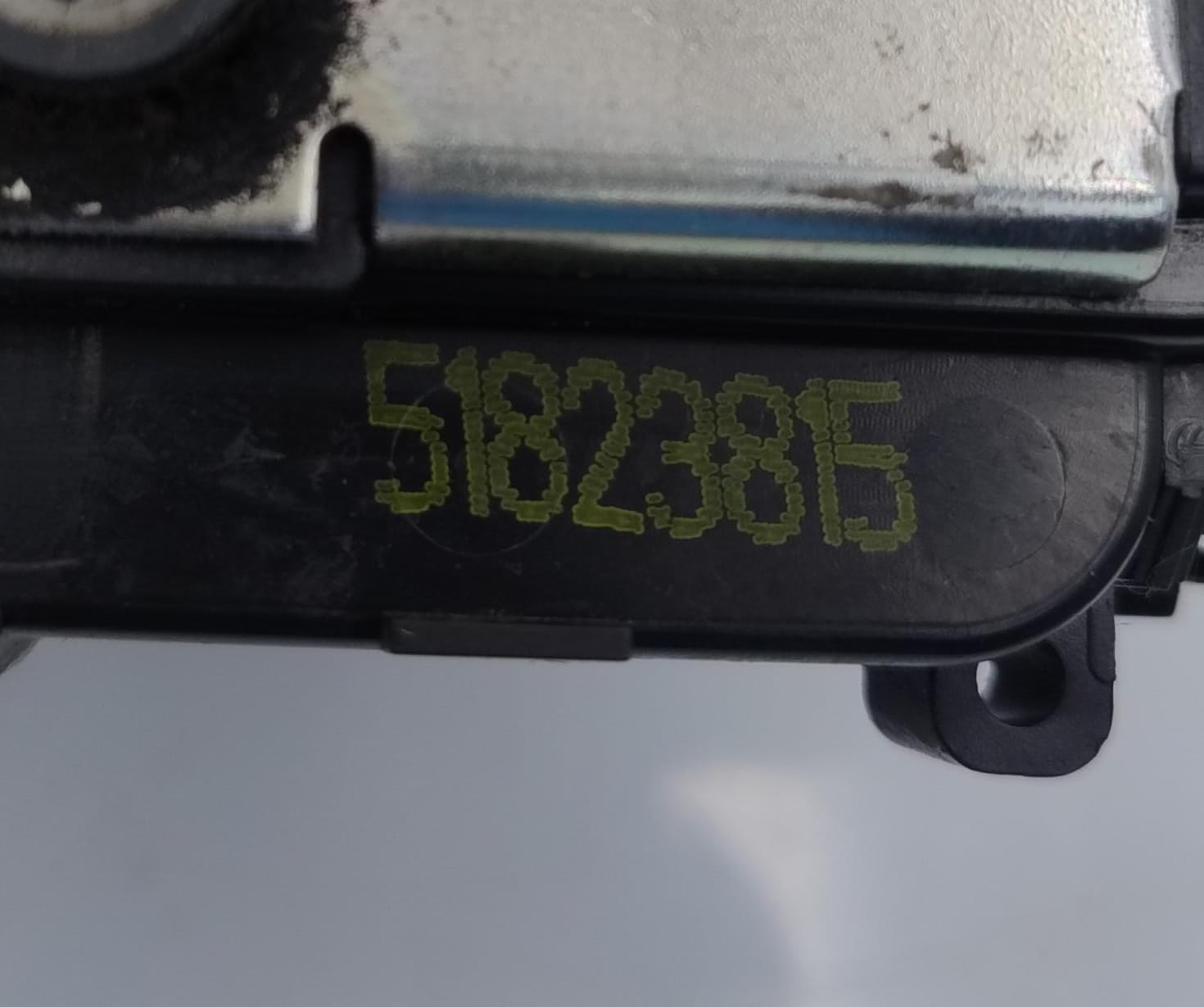 Serratura porta ant. sx.