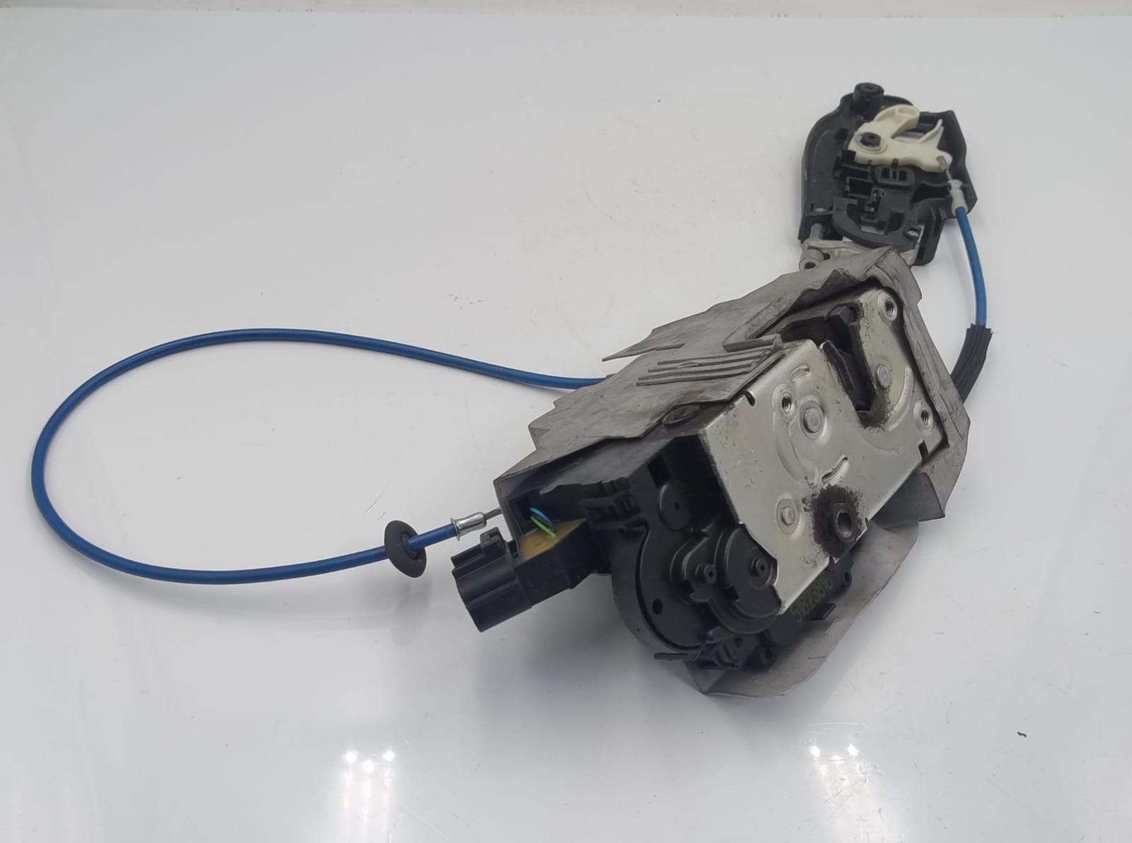 Serratura porta post. dx.