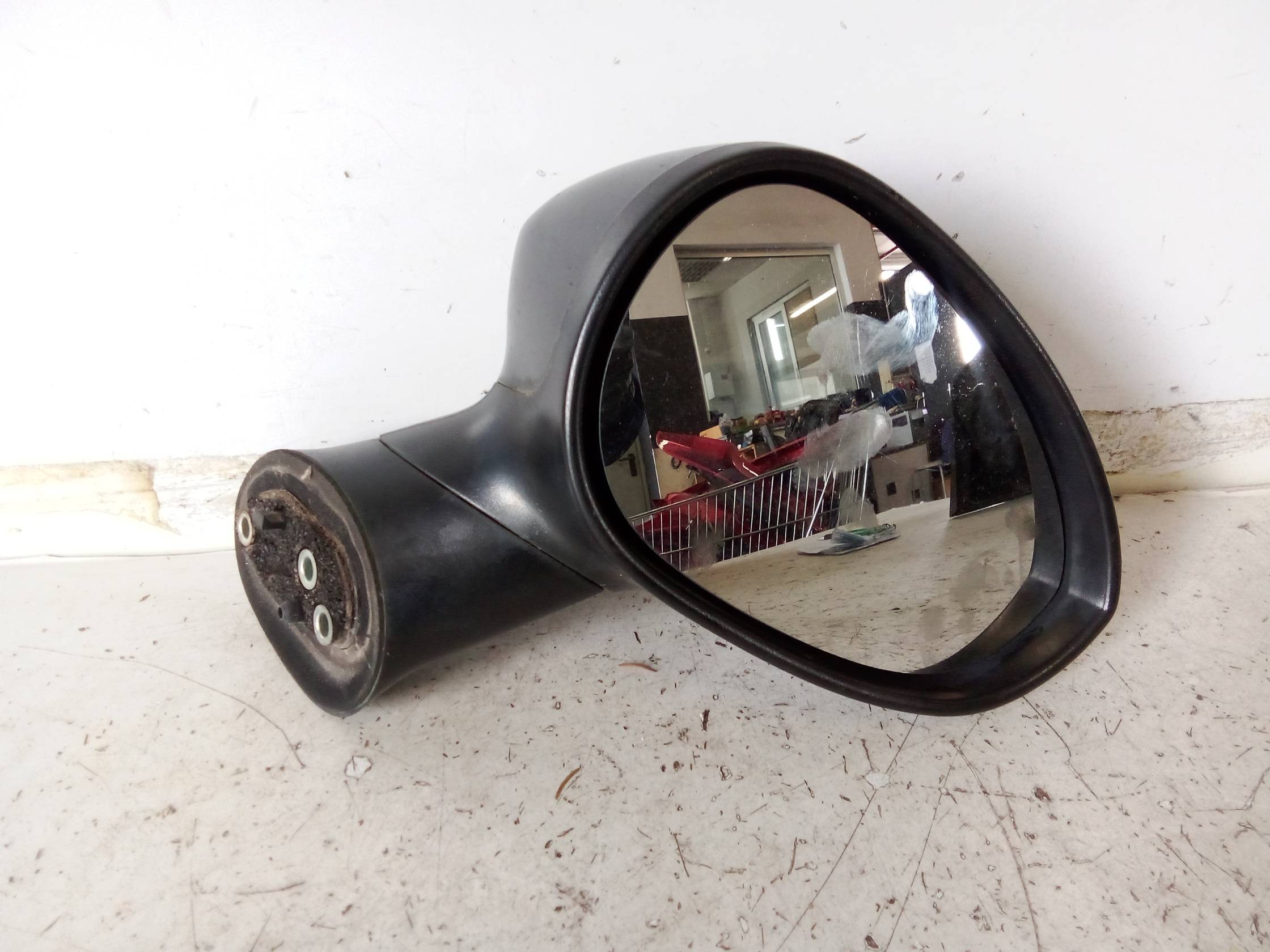 Retrovisore est. dx.