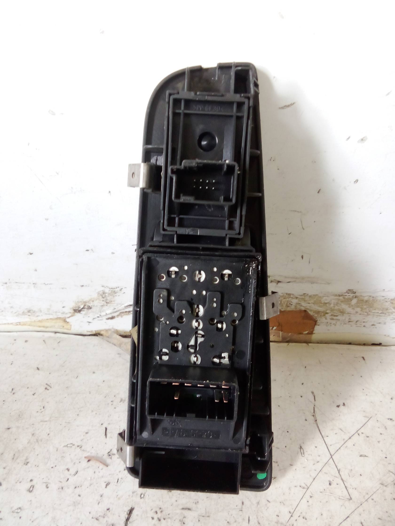 Blocco comandi alzacristalli e retrovisori est. sx.