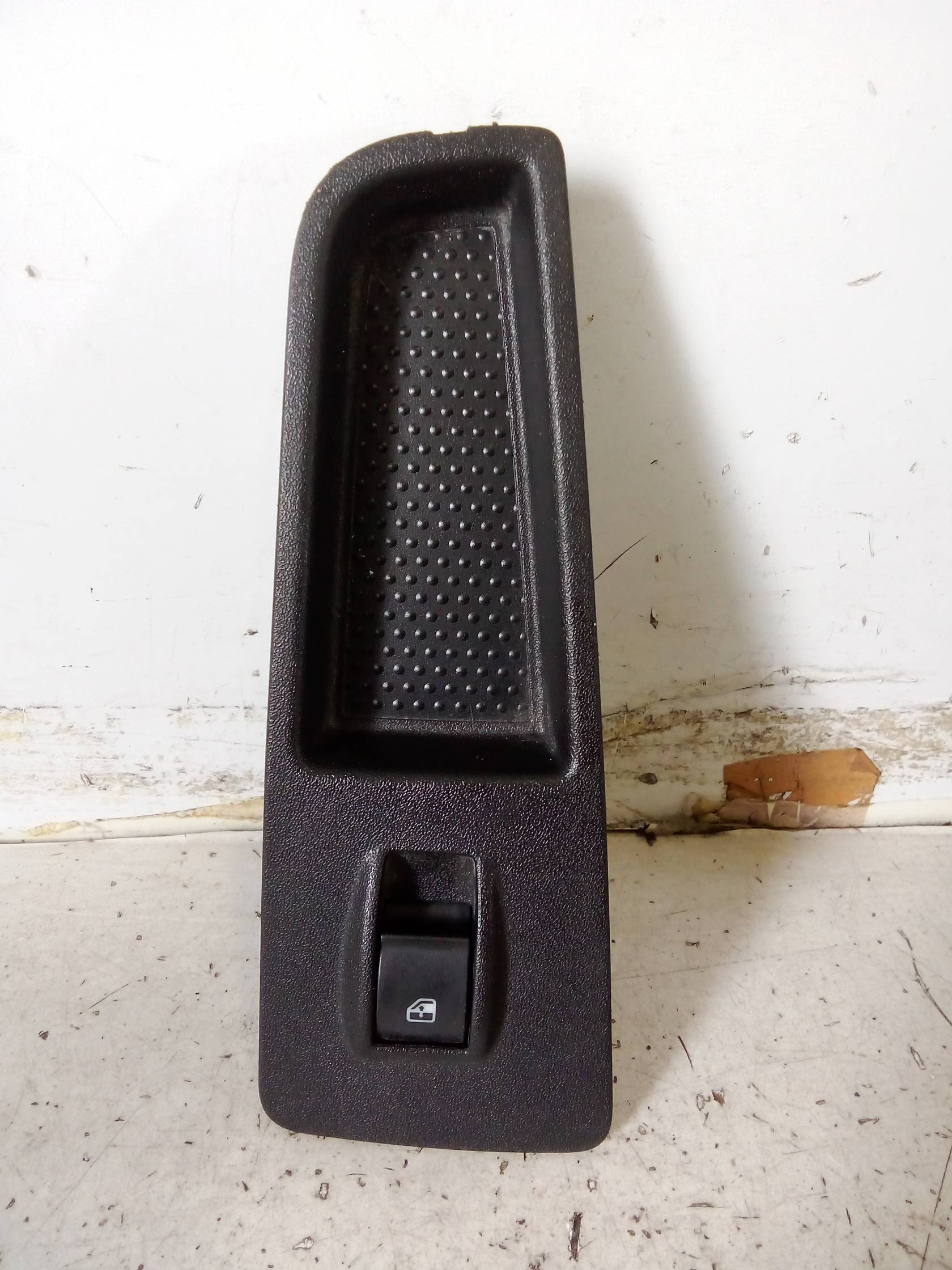 Blocco comando alzacristalli dx. Blocco comando alzacristalli dx.