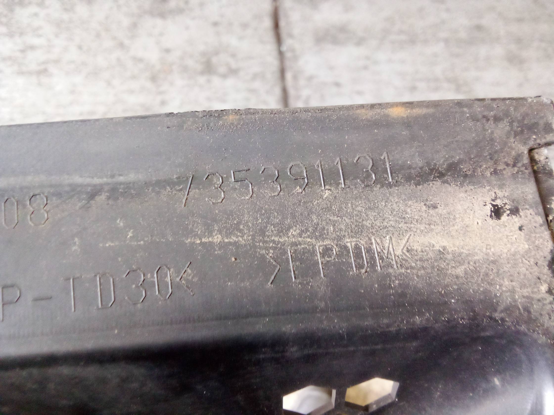 Griglia centr. sottoparabrezza