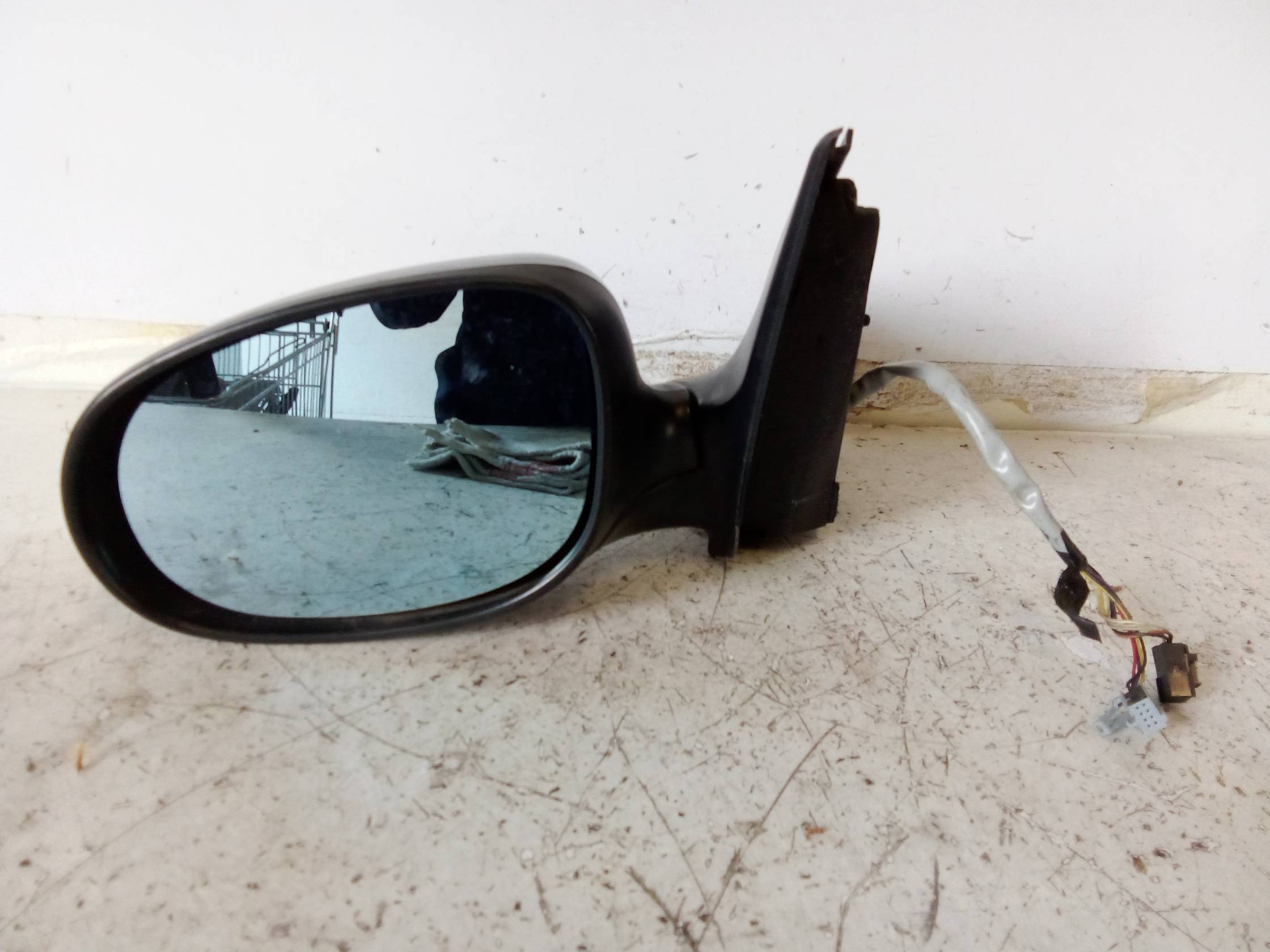 Retrovisore est. regolaz. elettr. sx.