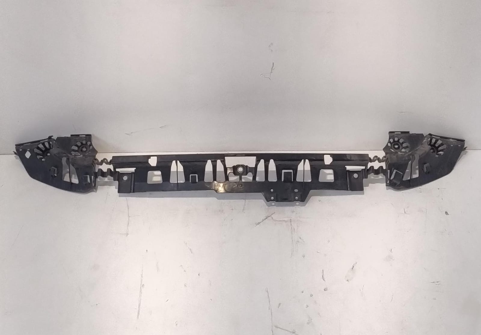 Rinforzo paraurti post.