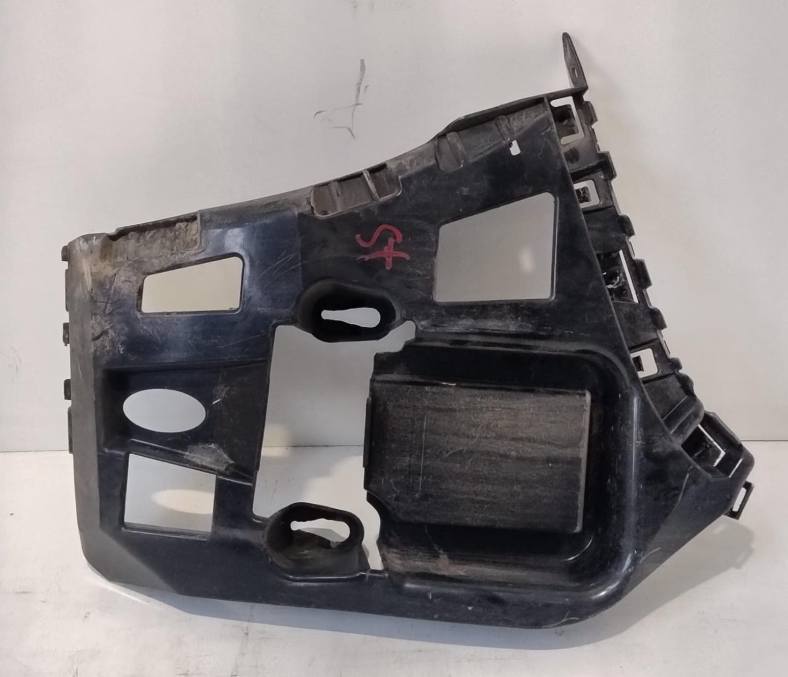 Rinforzo paraurti post. sx.