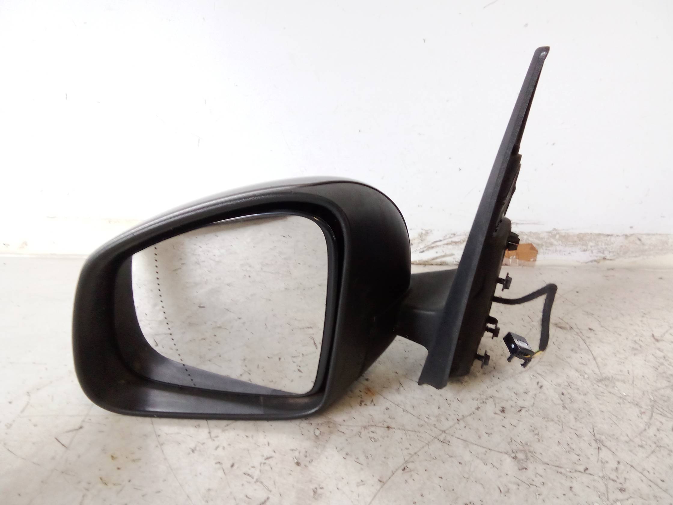 Retrovisore est. regolaz. elettr. sx.