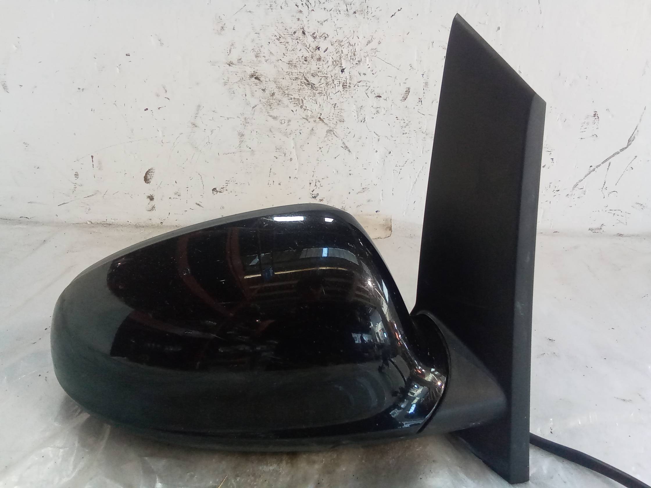 Retrovisore est. regolaz. elettr. dx.