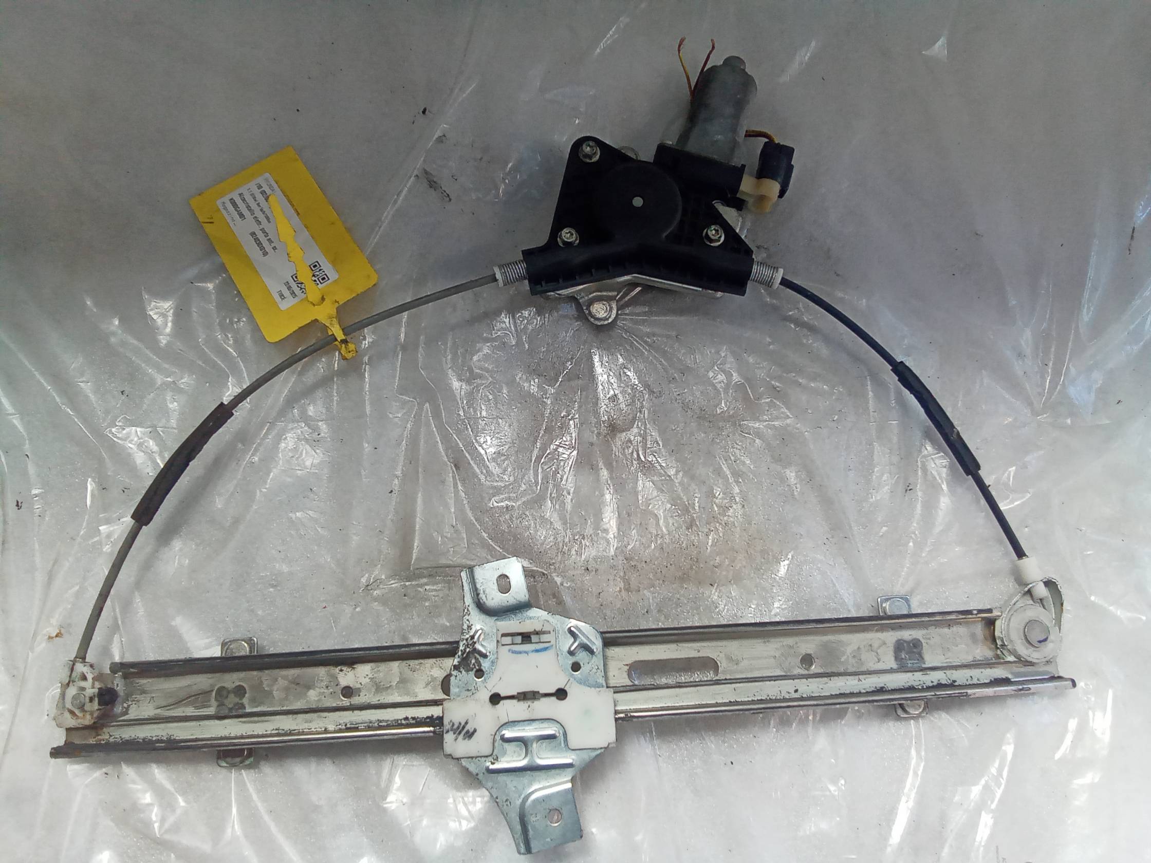 Alzacristallo elettr. porta ant. sx.