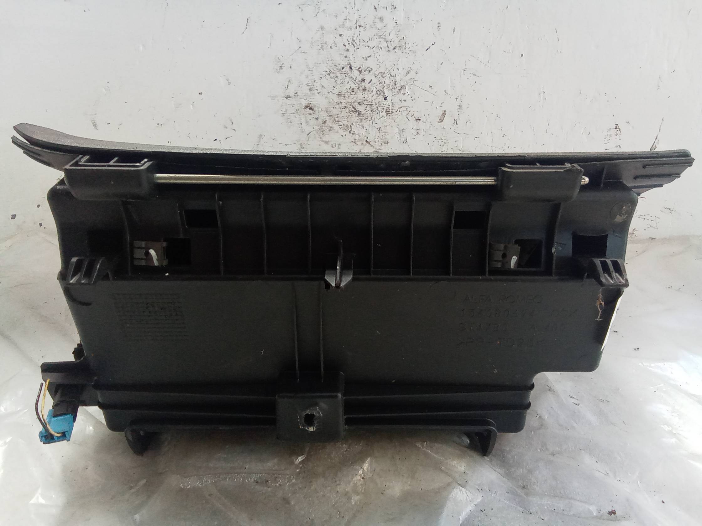 Cassetto portaoggetti lato passeggero