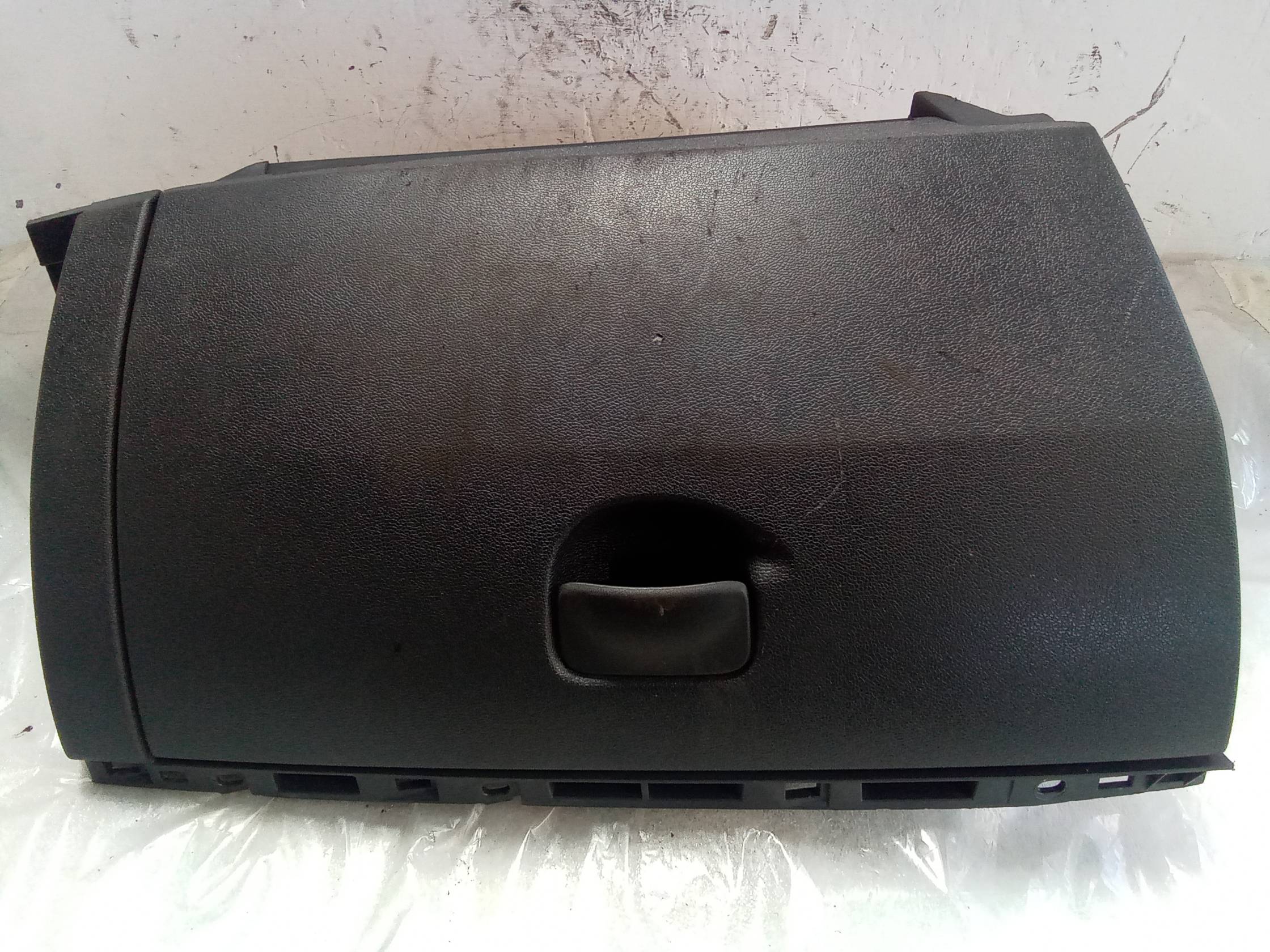 Cassetto portaoggetti lato passeggero