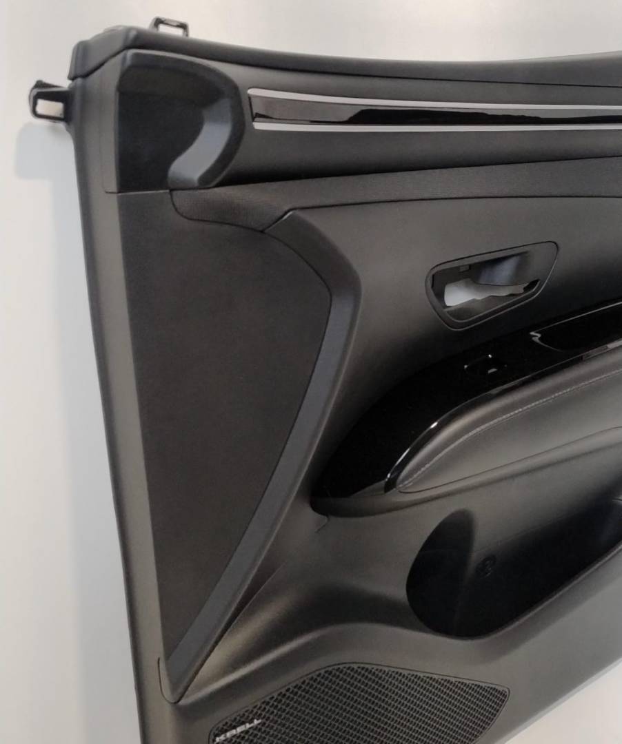 Pannello porta ant. dx.