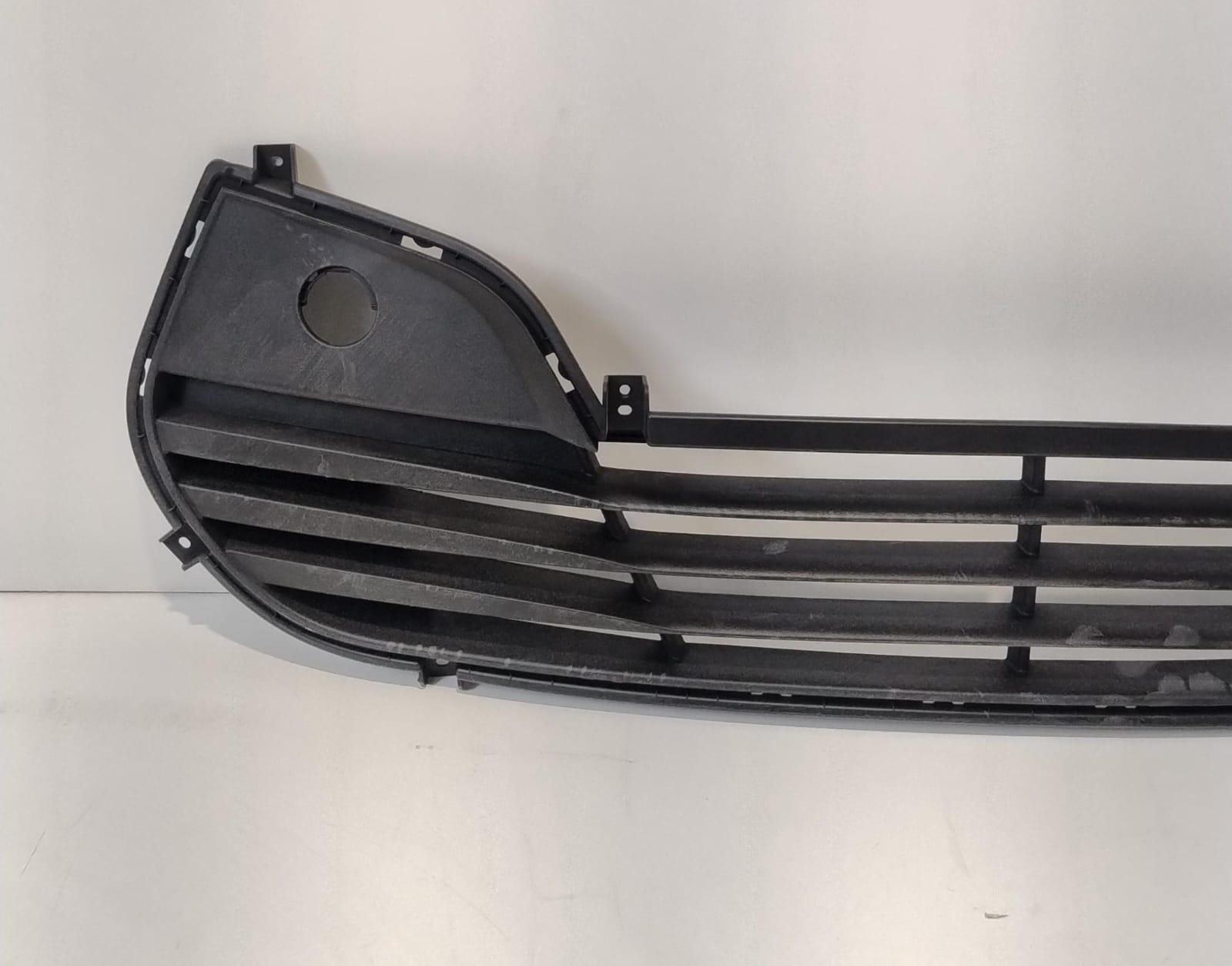 Griglia paraurti ant. Griglia paraurti ant.