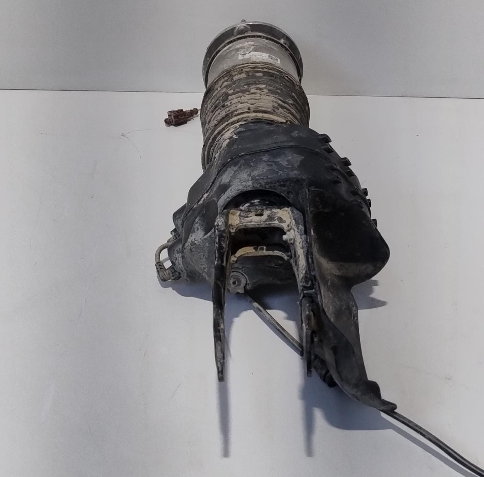 Ammortizzatore ant. dx.