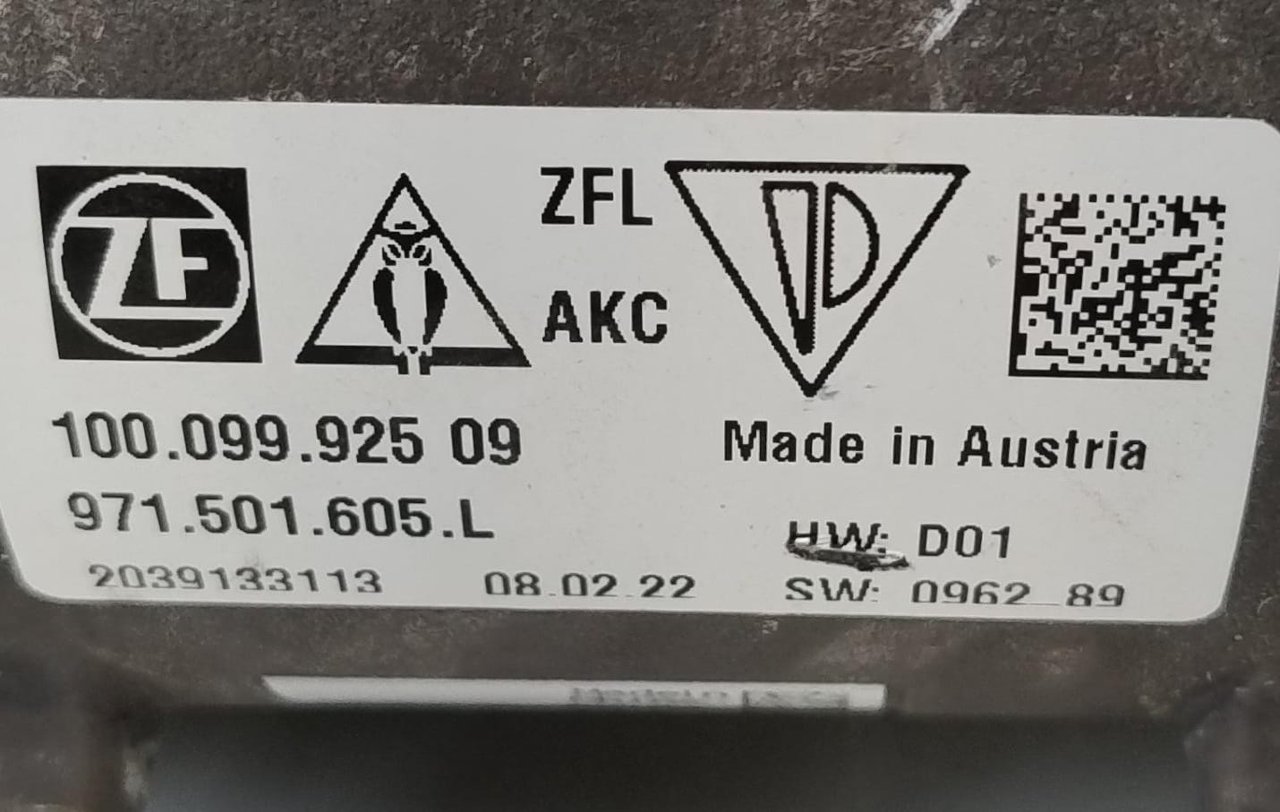 Servosterzo elettrico posteriore