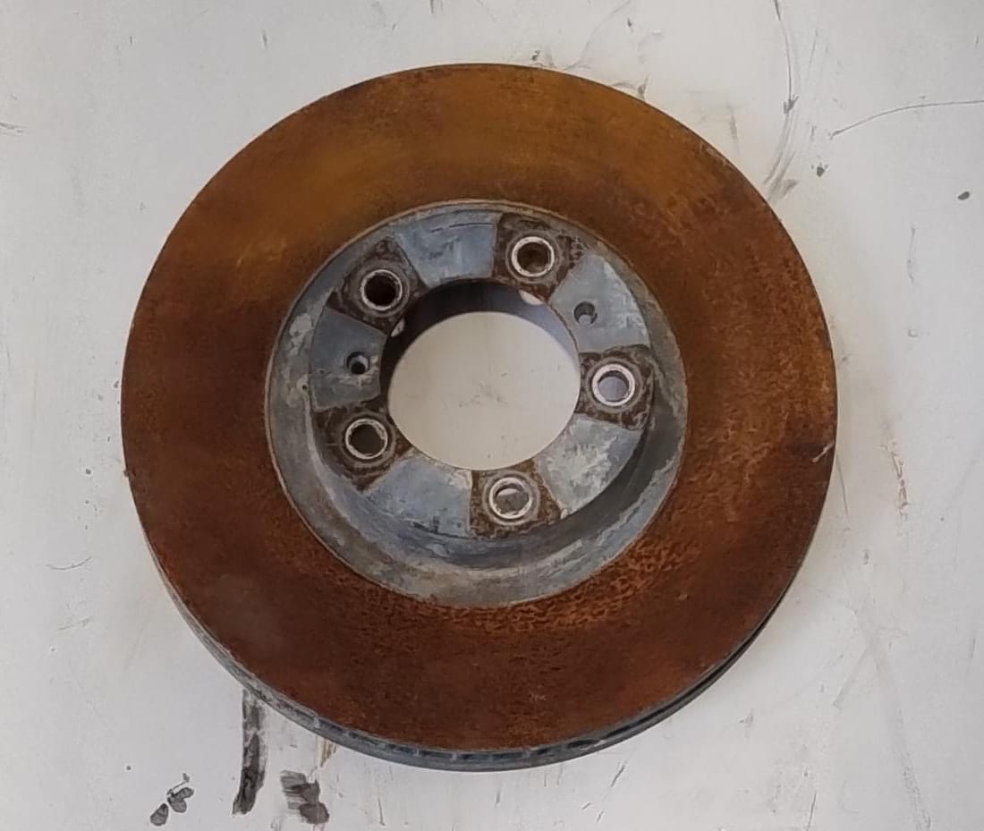 Disco freno ant. sx. Disco freno ant. sx.