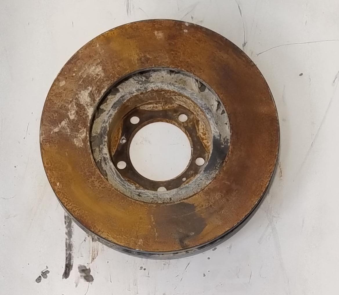 Disco freno ant. sx. Disco freno ant. sx.