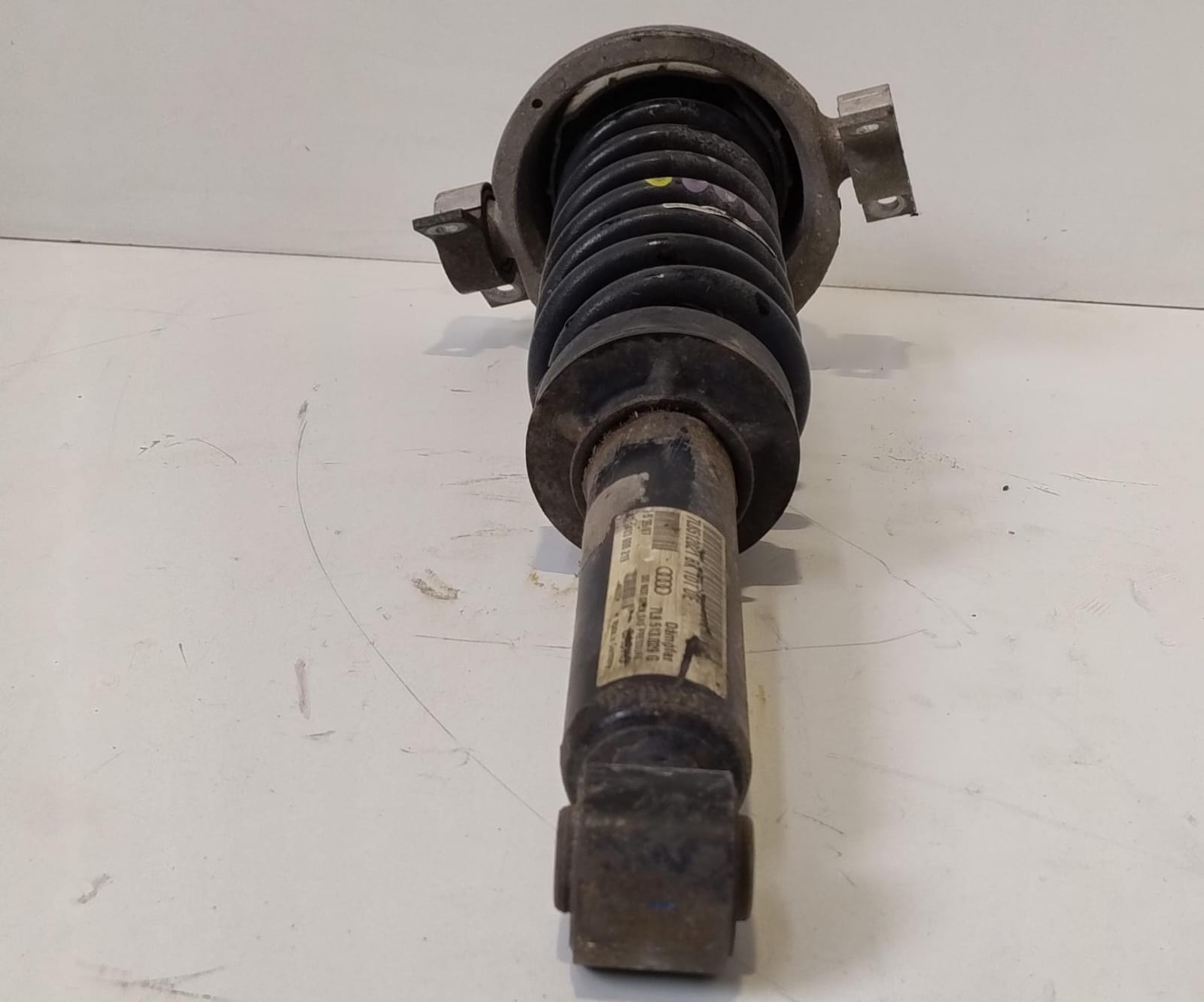 Ammortizzatore post. dx. Ammortizzatore post. dx.