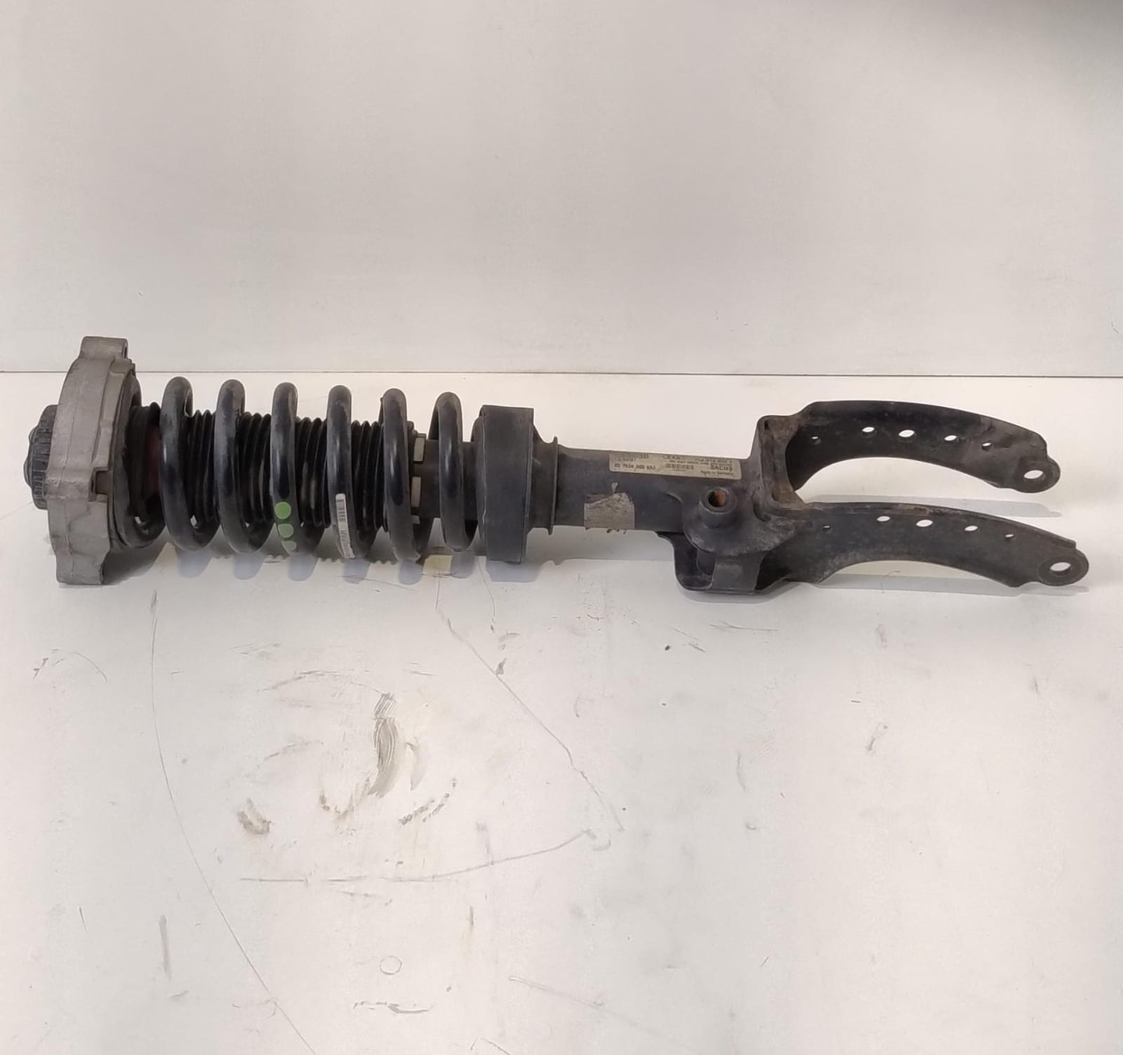 Ammortizzatore ant. dx.