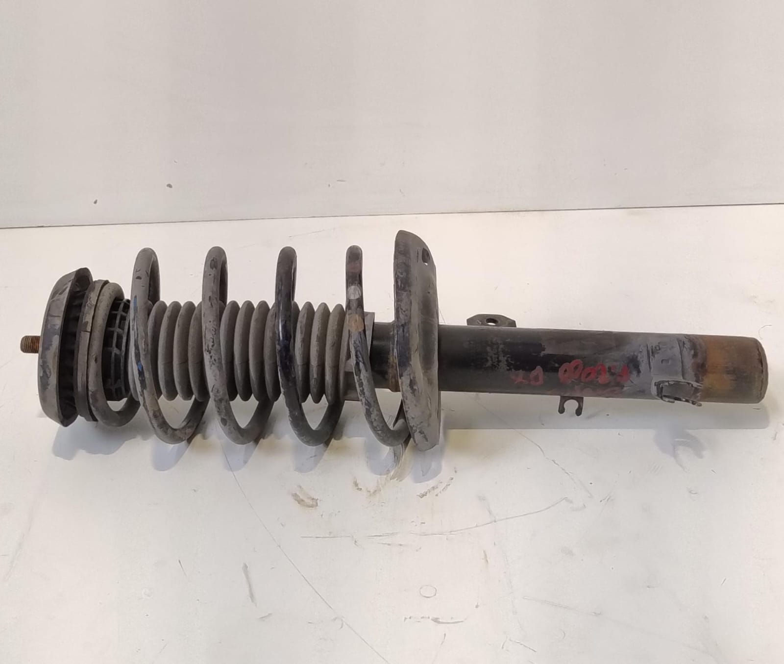 Ammortizzatore ant. dx.