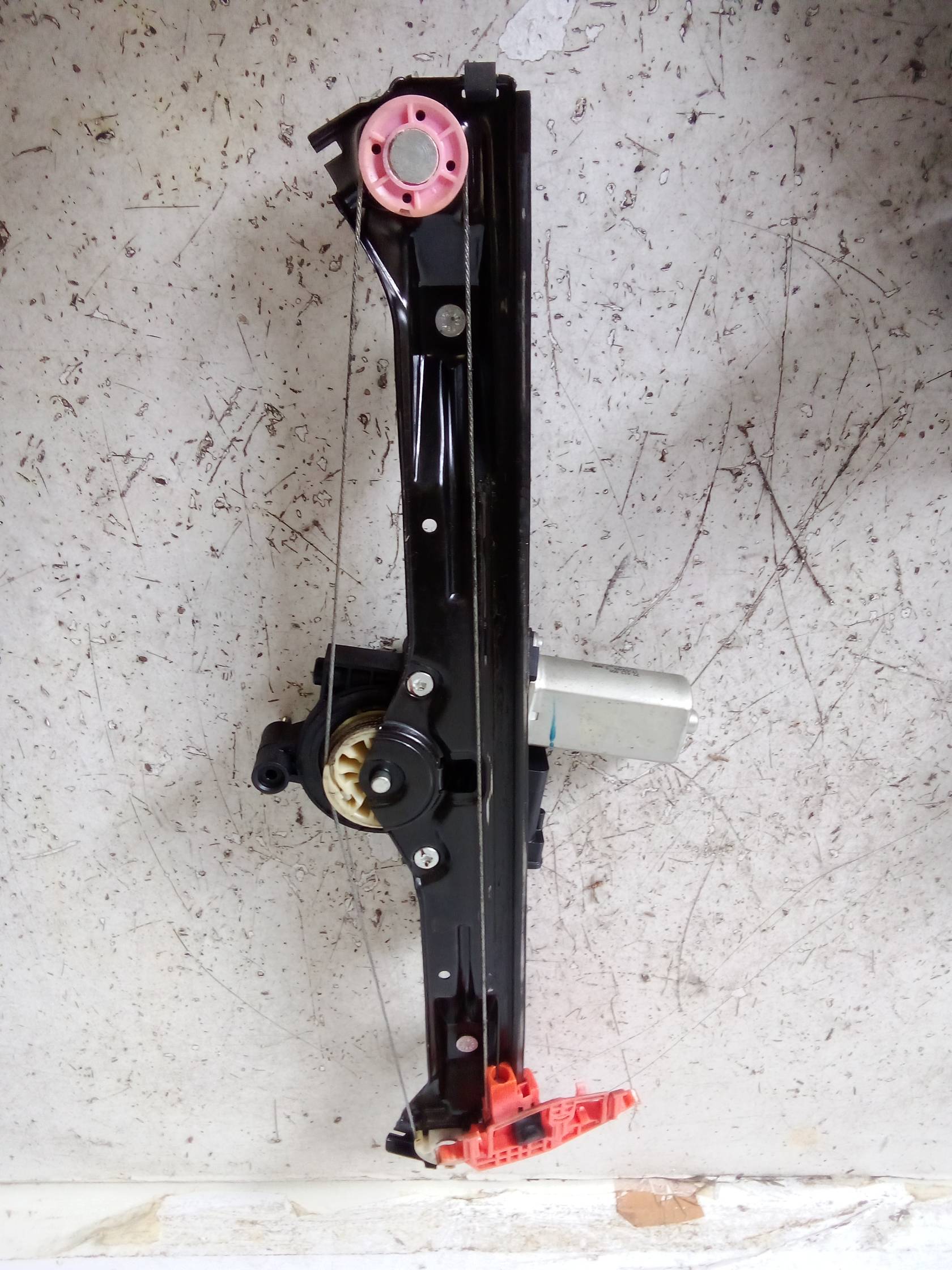 Alzacristallo elettr. porta ant. sx.