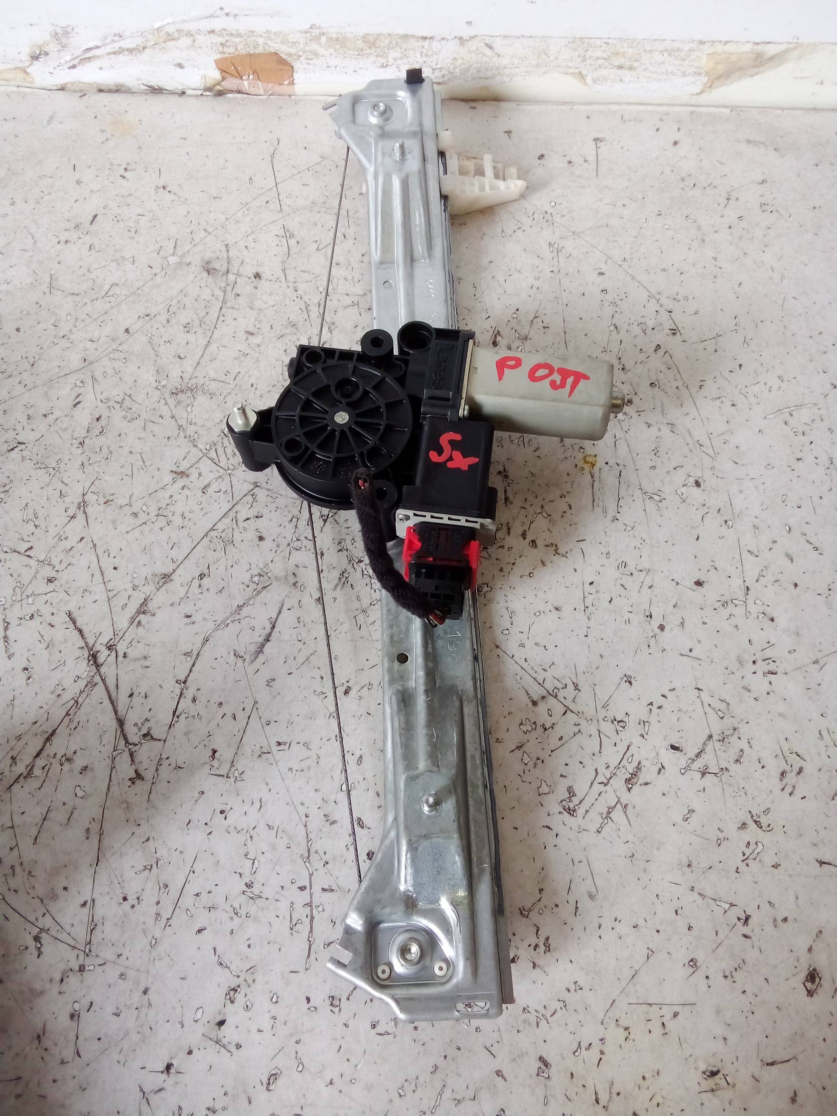 Alzacristallo elettr. porta post. sx.