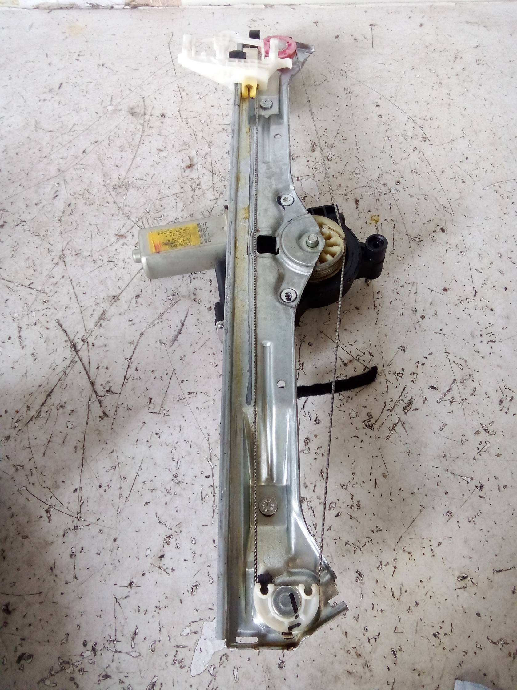 Alzacristallo elettr. porta post. sx.