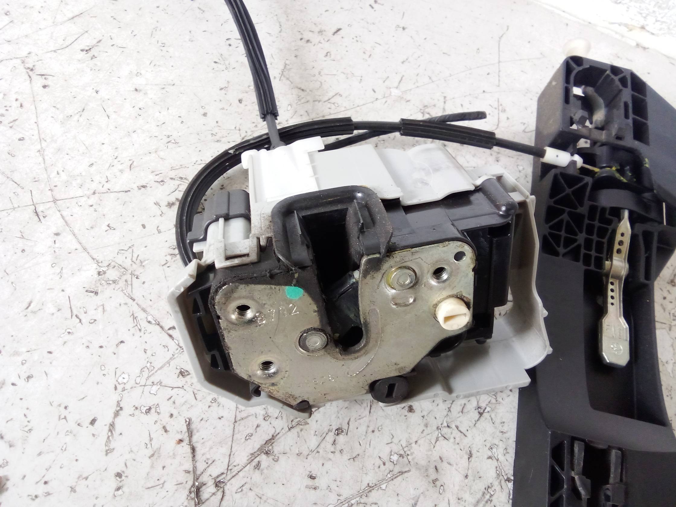 Serratura porta post. sx.