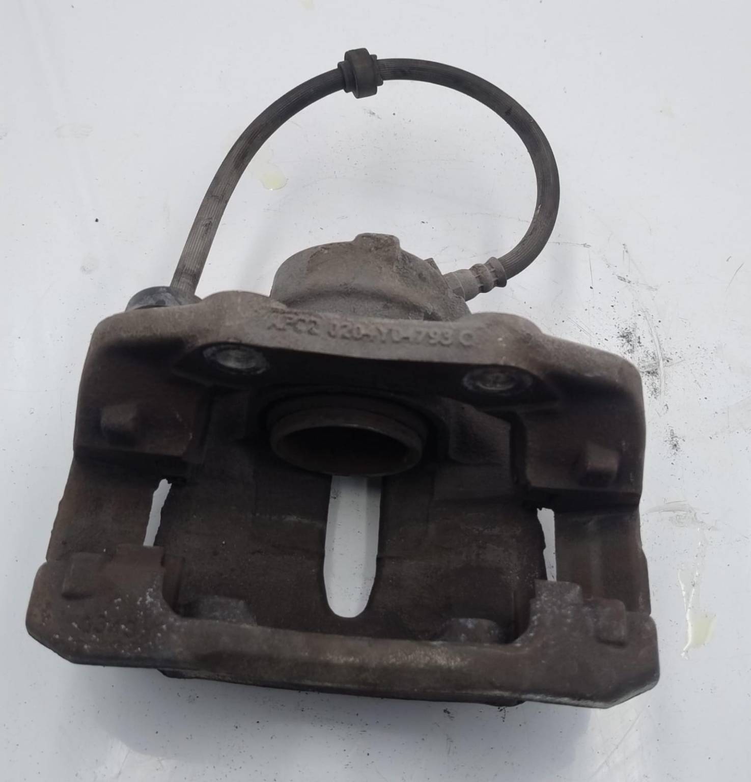 Pinza freno ant. dx. Pinza freno ant. dx.