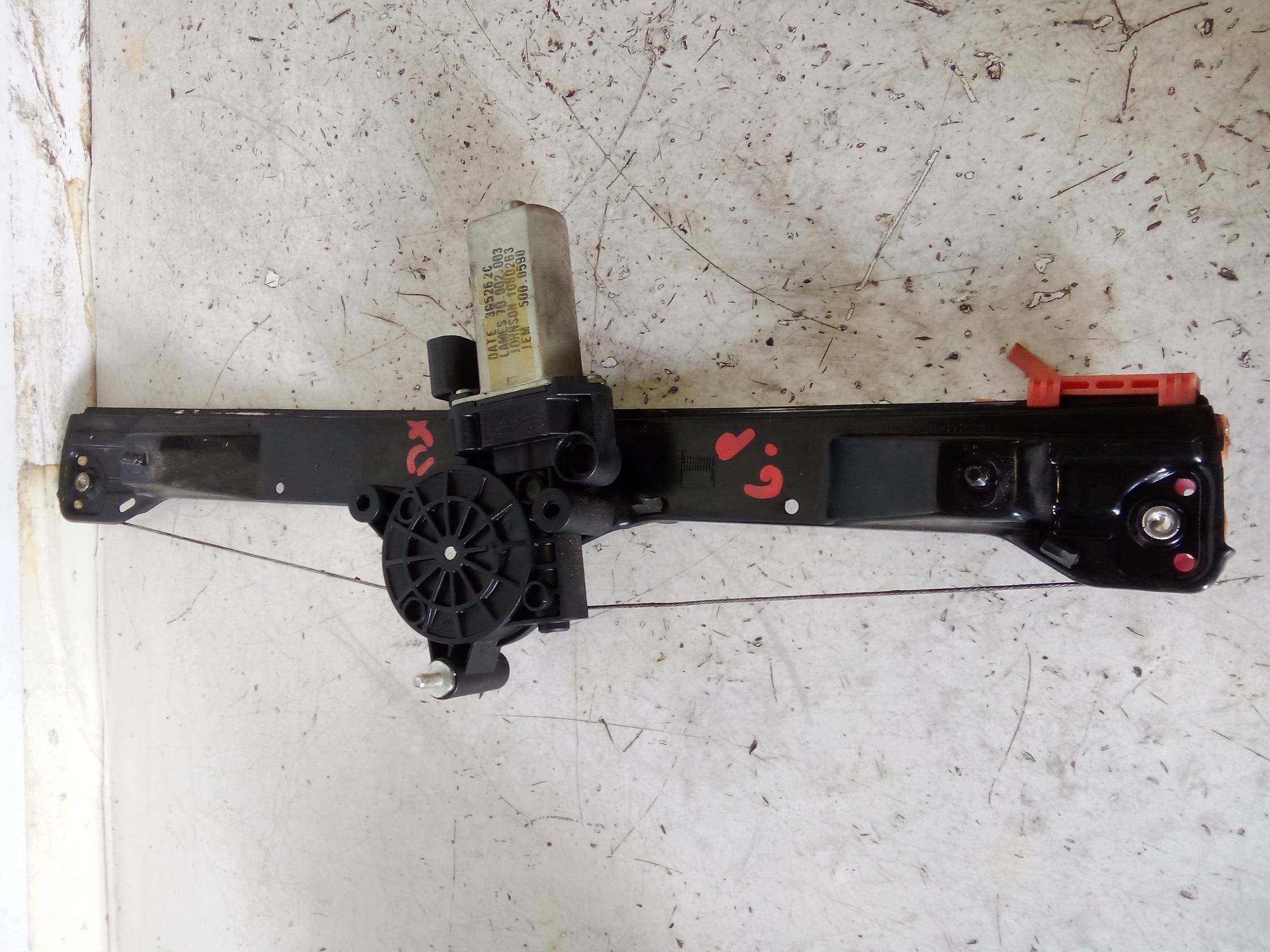 Alzacristallo elettr. porta ant. dx. Alzacristallo elettr. porta ant. dx.