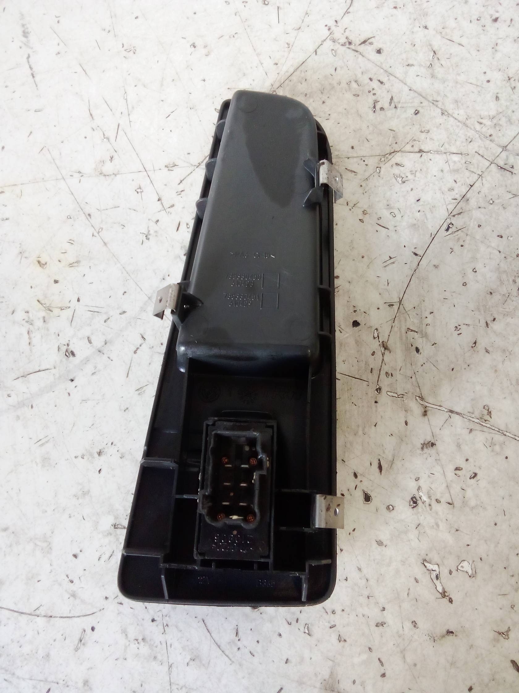 Blocco comando alzacristalli dx.