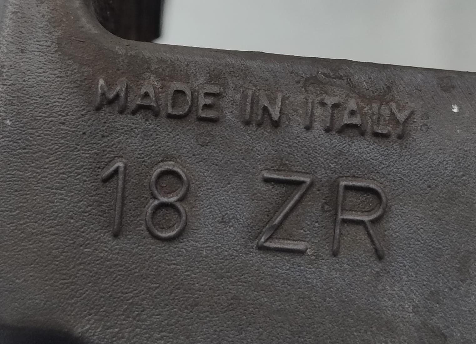 Pinza freno ant. dx. Pinza freno ant. dx.