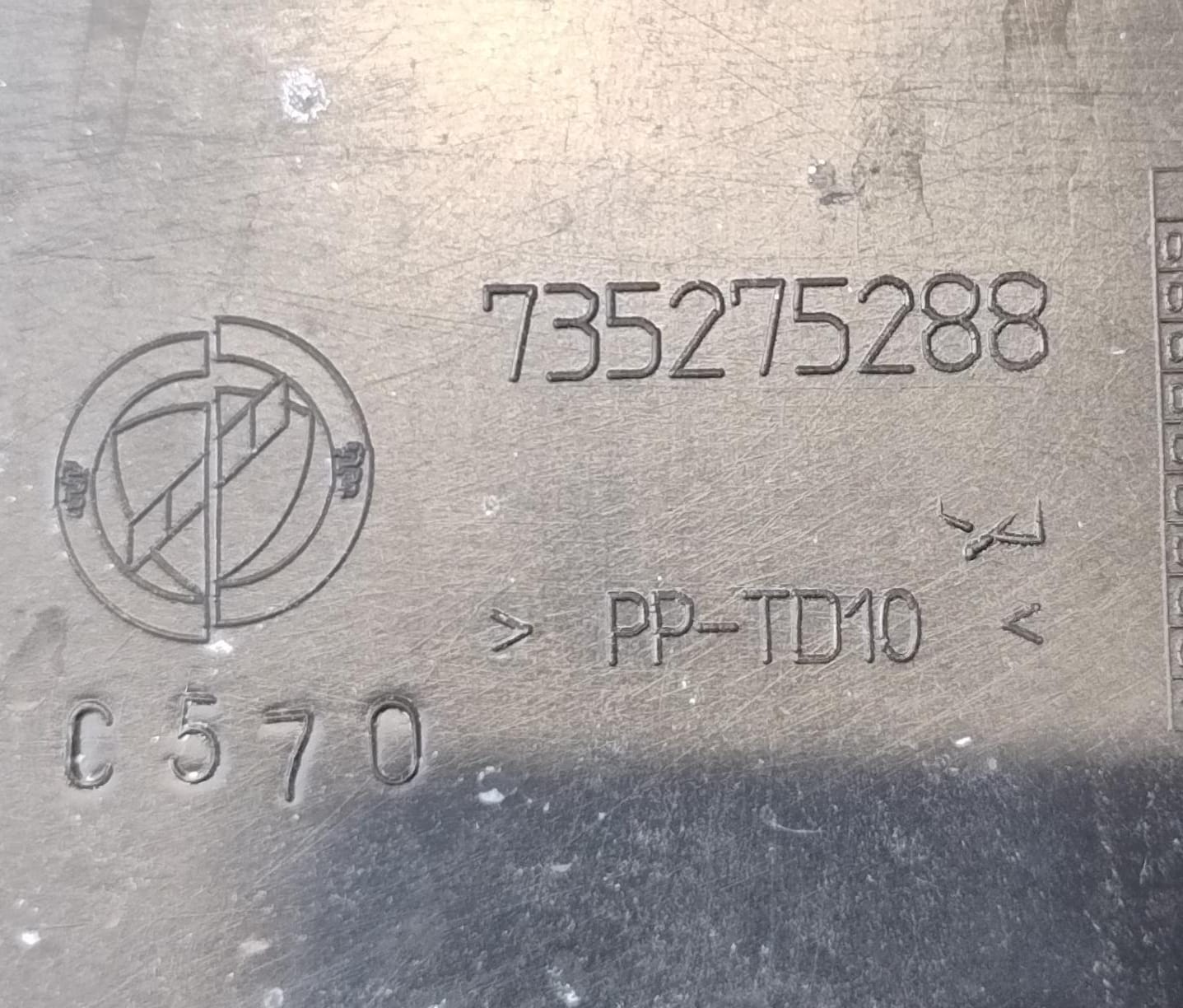 Paraurti post. Paraurti post.