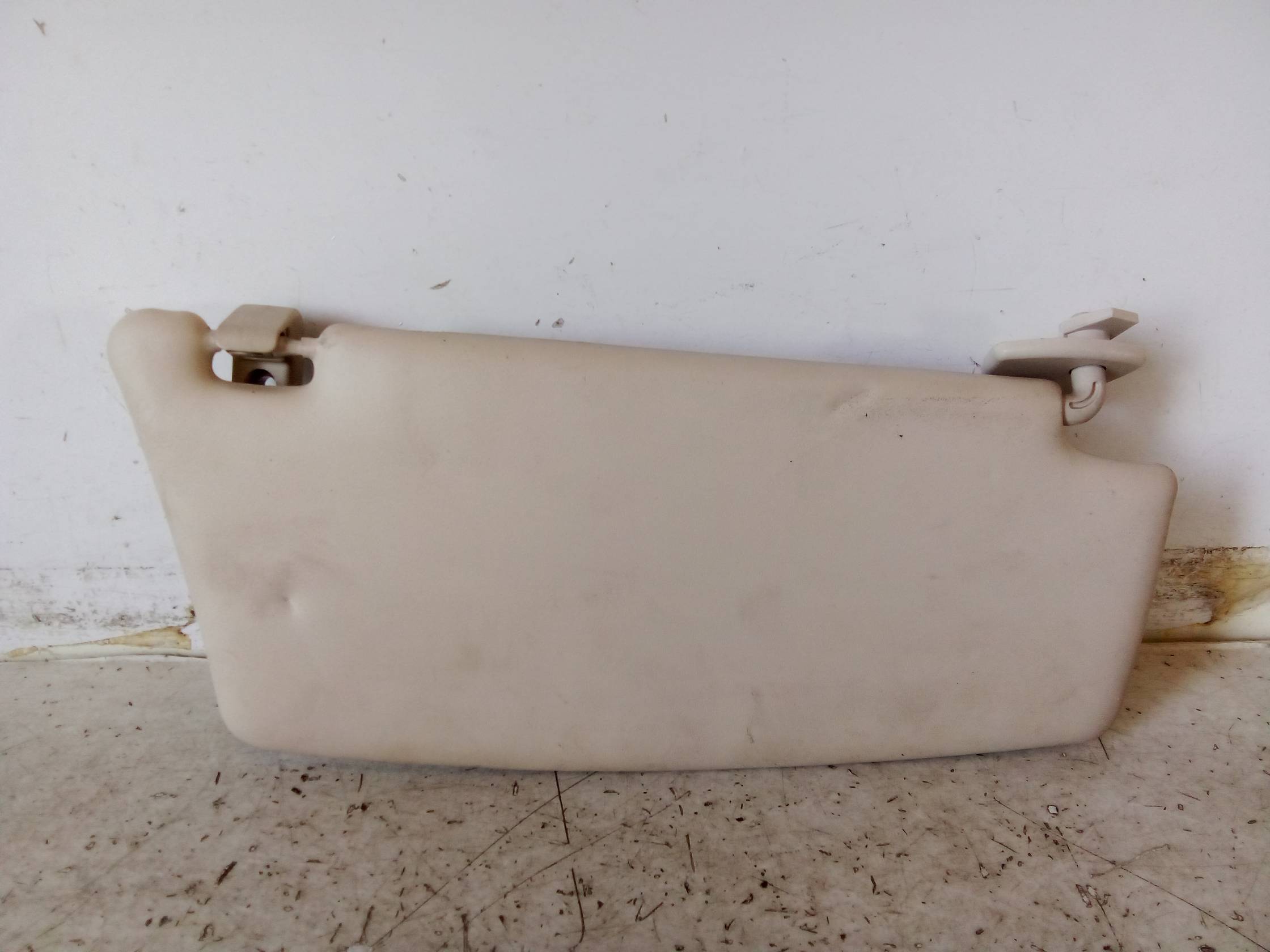 Aletta parasole parabrezza sx.