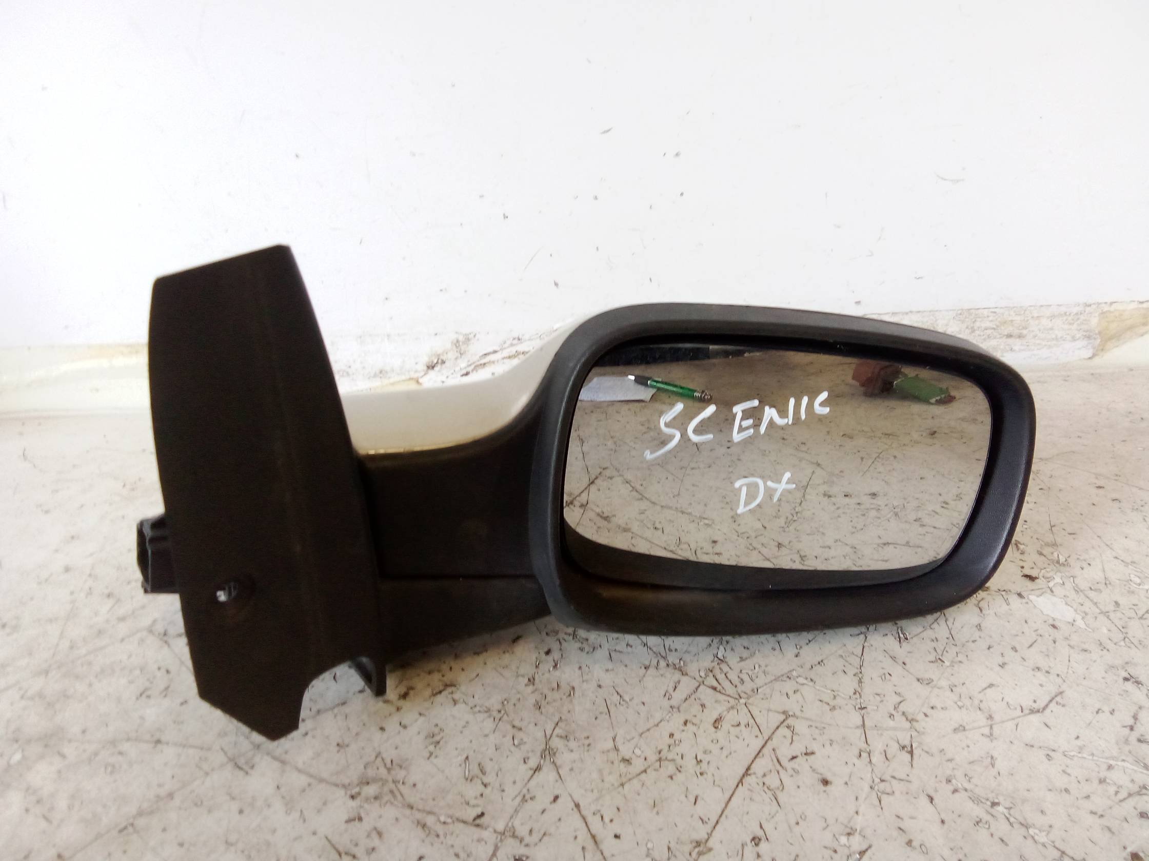 Retrovisore est. regolaz. elettr. dx.