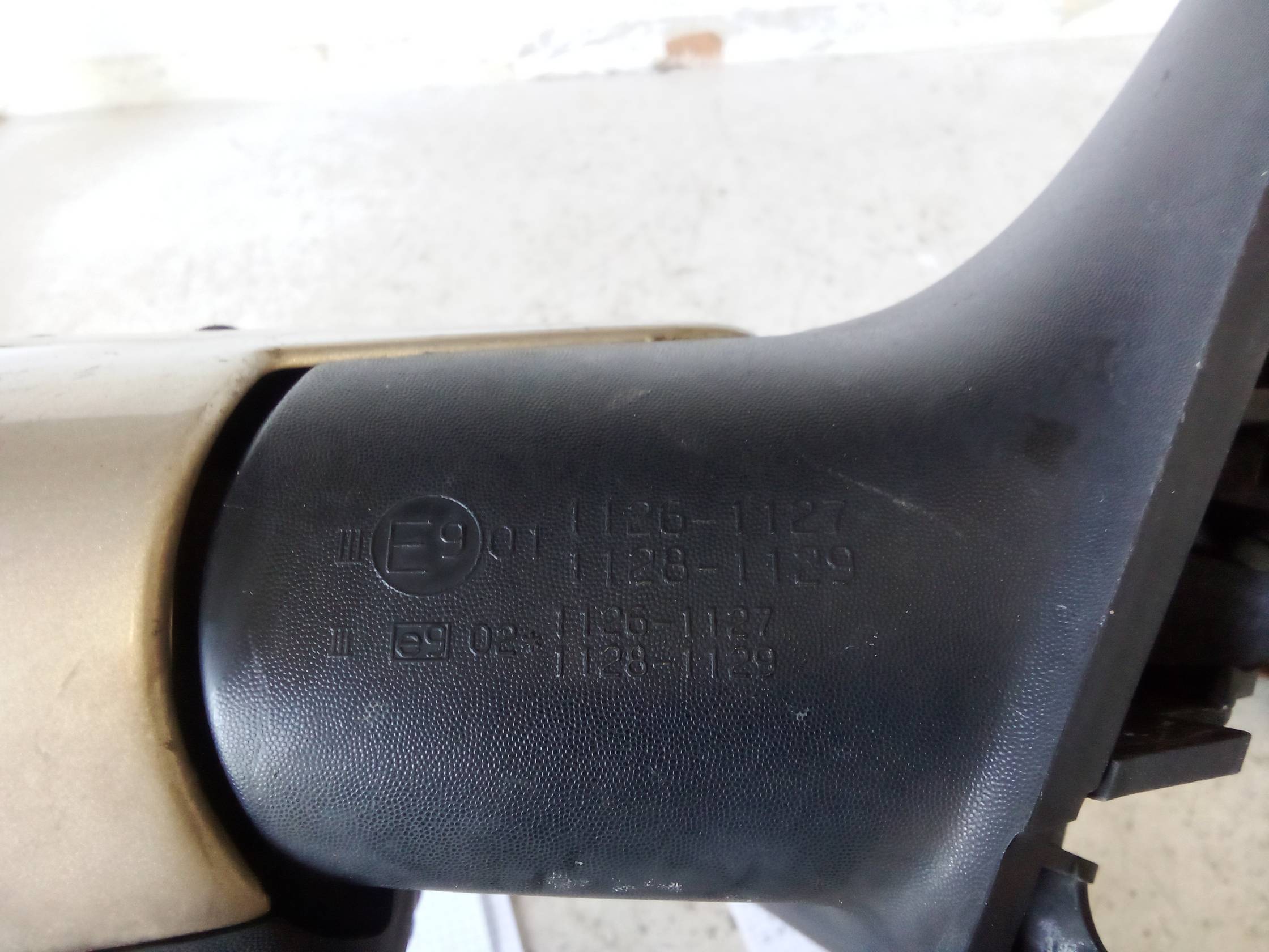 Retrovisore est. regolaz. elettr. dx.