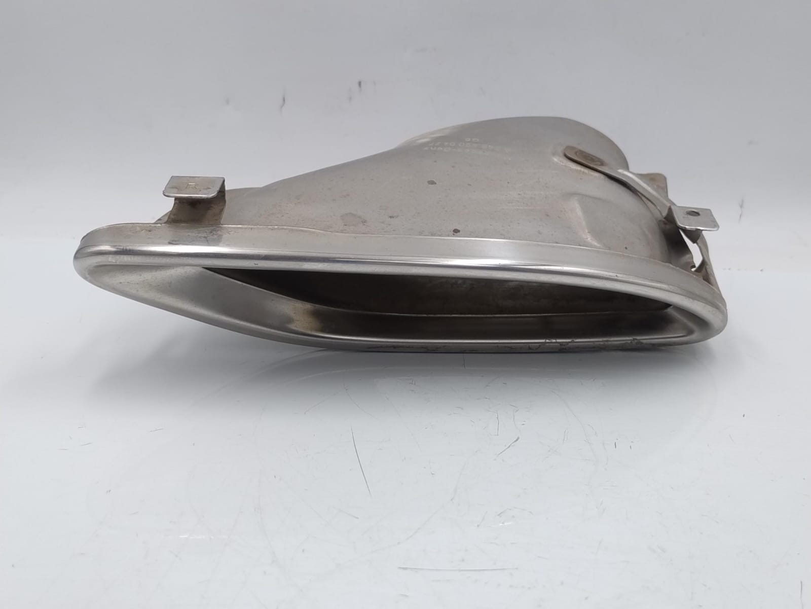 Terminale scarico dx.