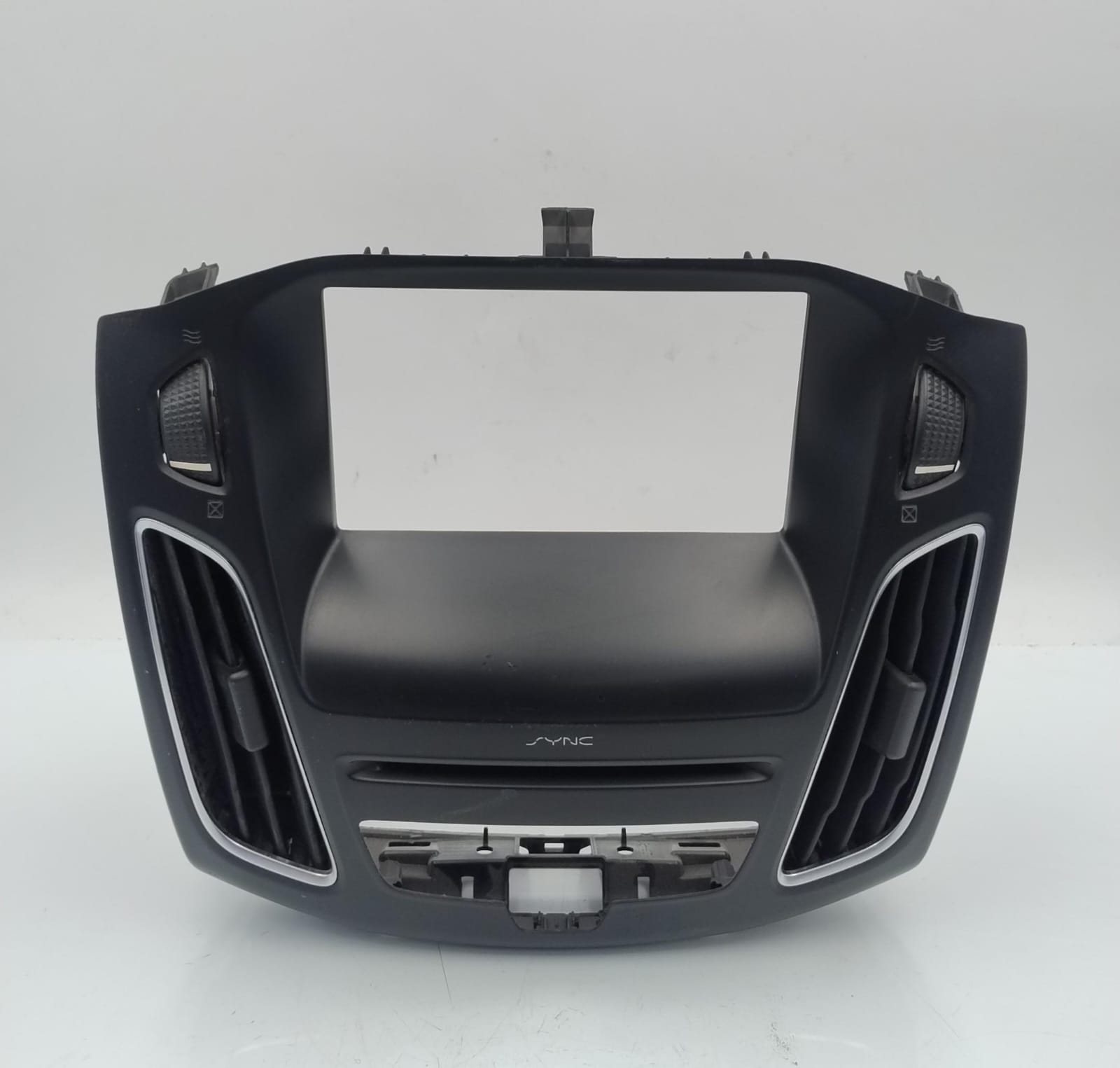 Bocchetta aria ant. console centr.