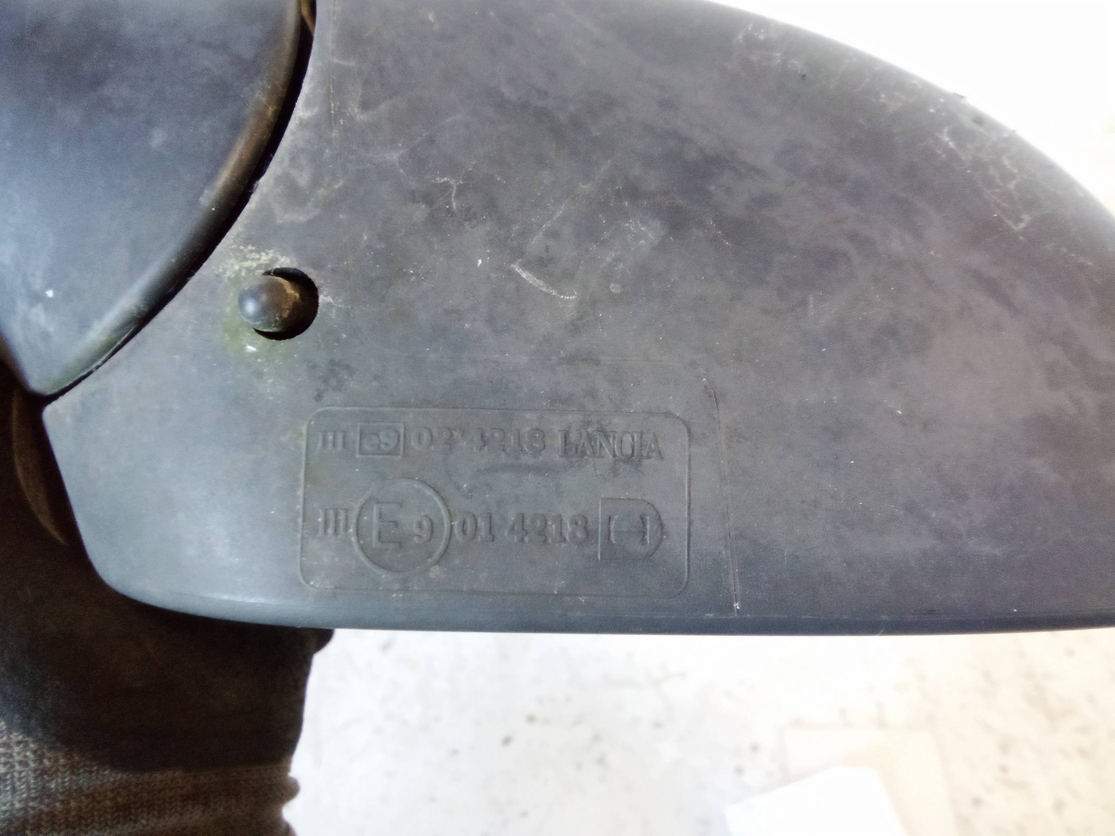 Retrovisore est. regolaz. elettr. sx.