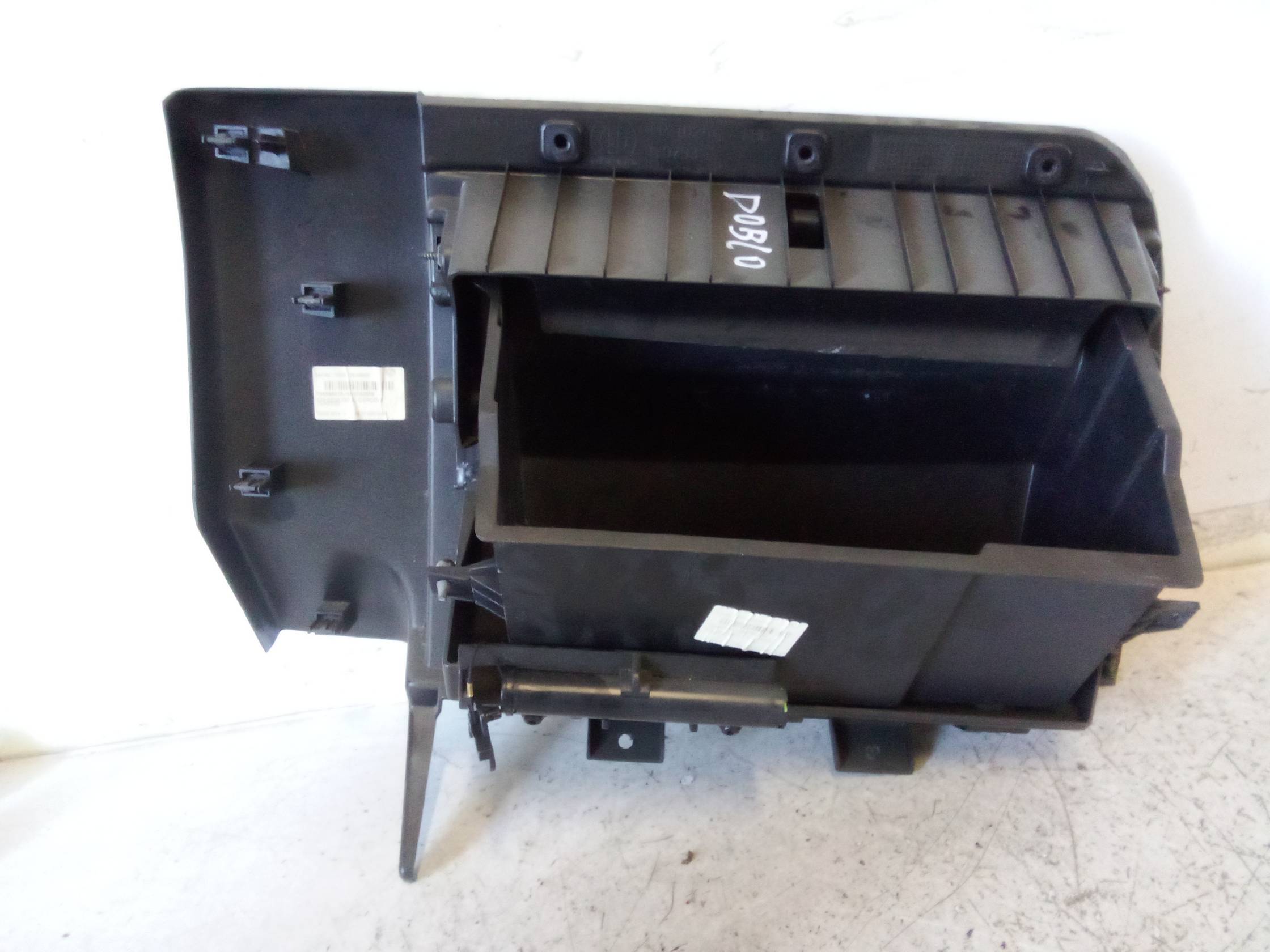 Portaoggetti inf. lat. cruscotto