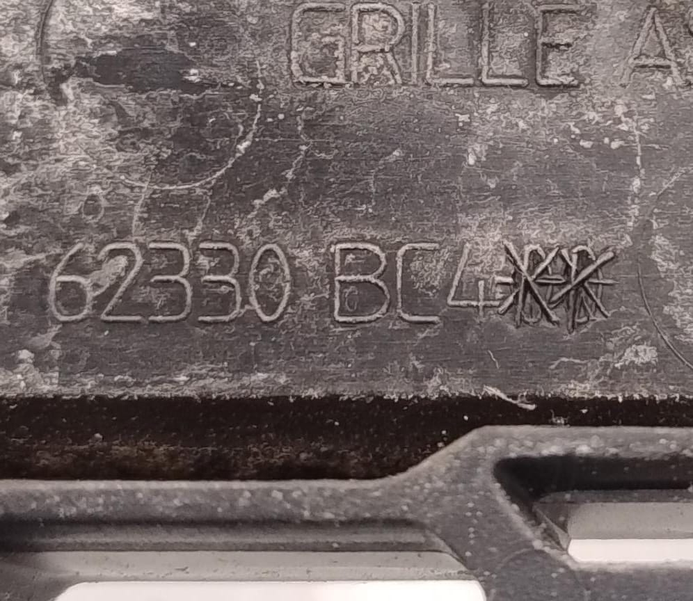 Griglia paraurti ant. sx. Griglia paraurti ant. sx.