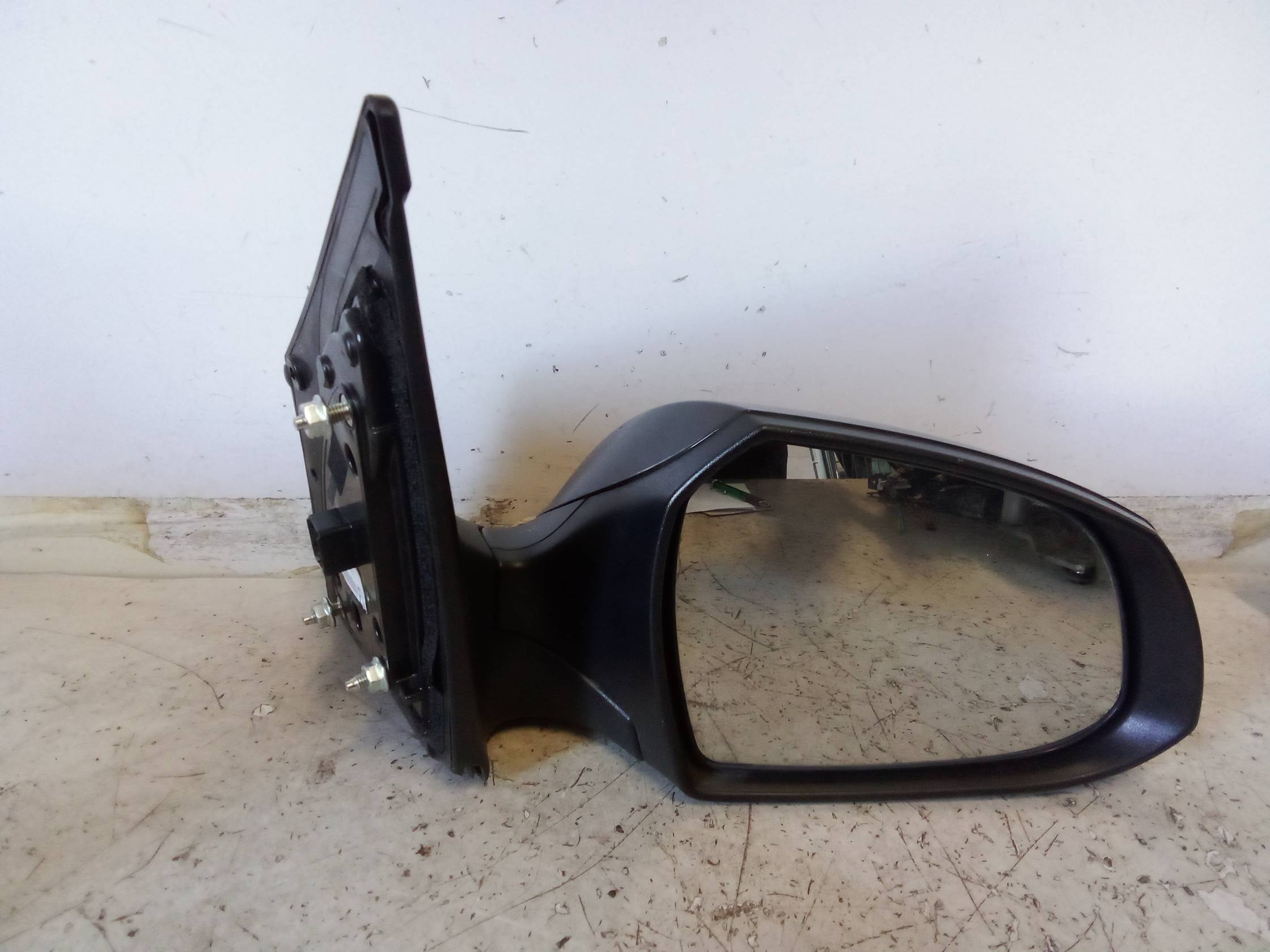 Retrovisore est. regolaz. elettr. dx.