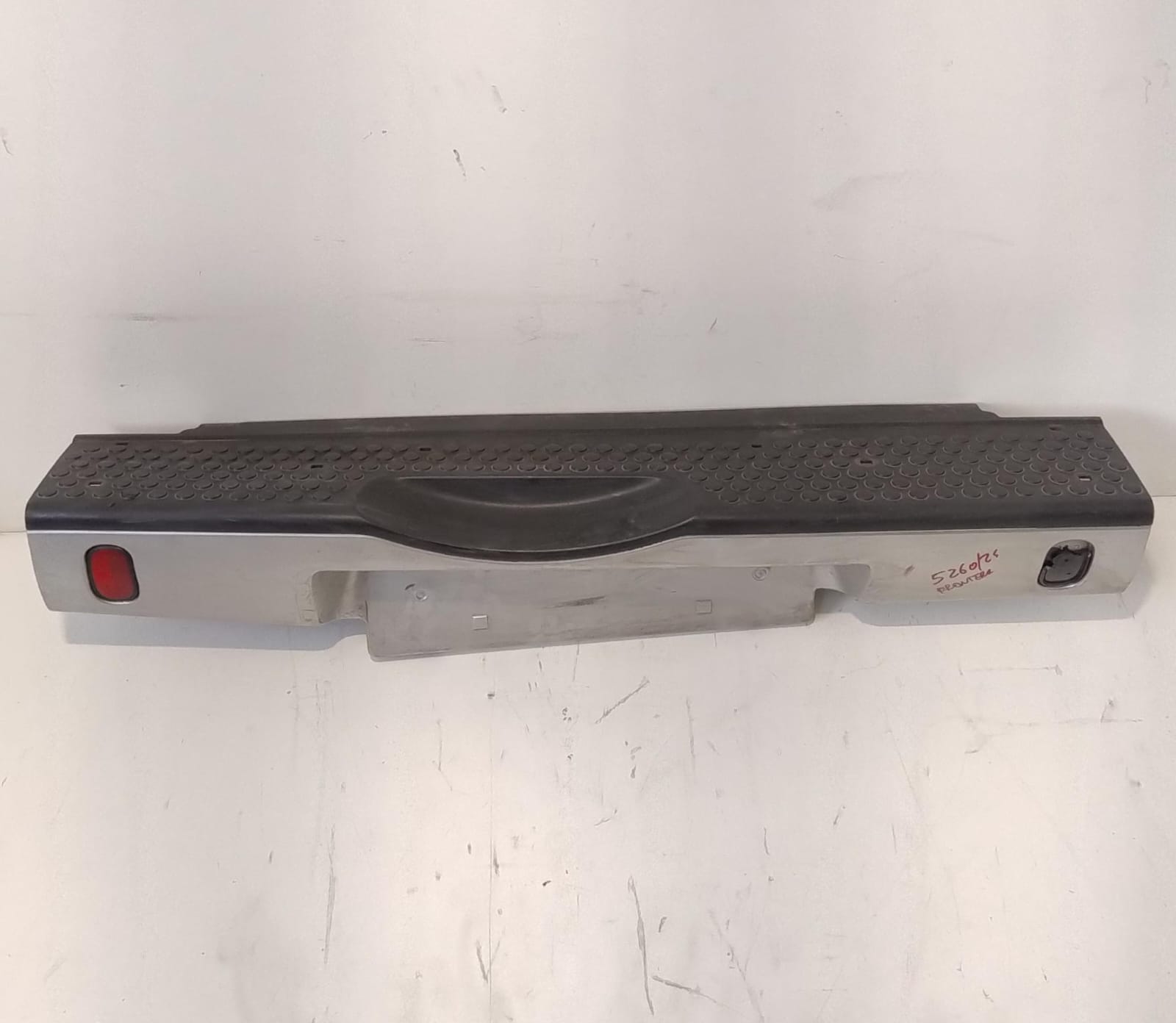 Paraurti post. Paraurti post.