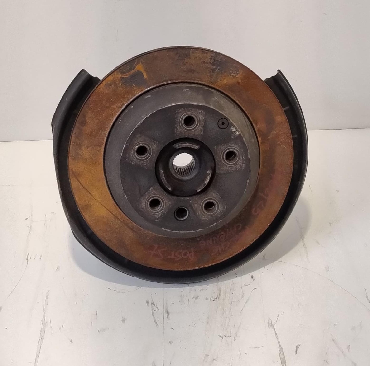 Mozzo post. sx. Mozzo post. sx.