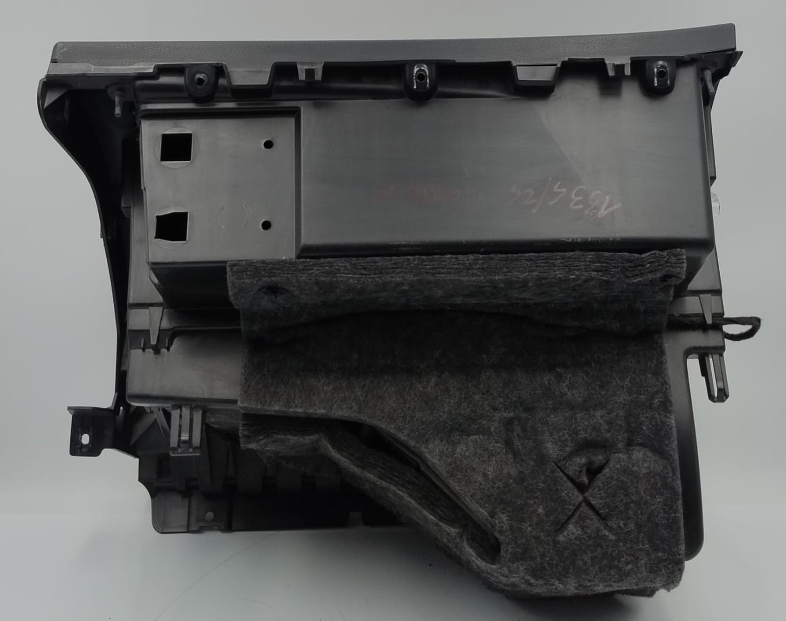 Cassetto vano portaoggetti