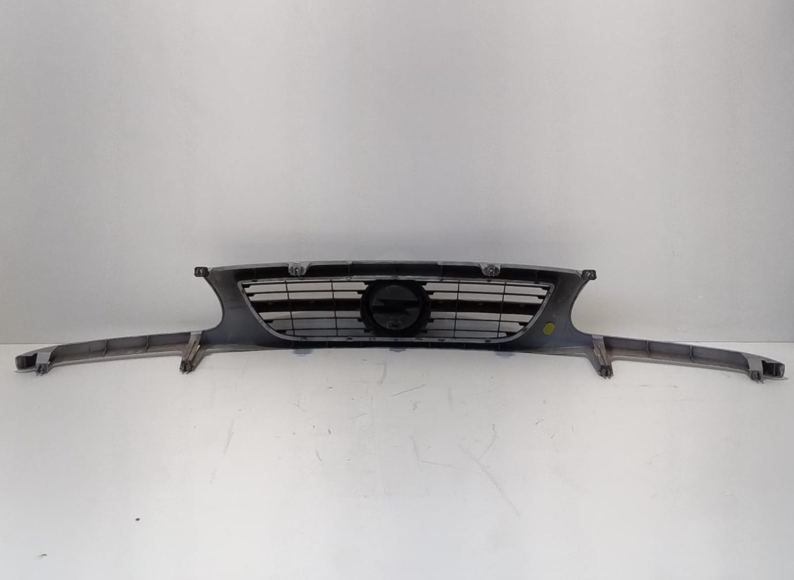 Griglia paraurti ant.