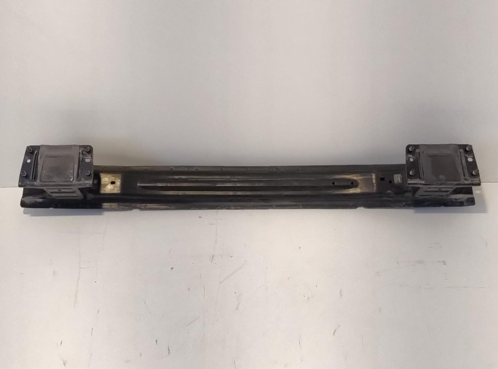 Traversa paraurti post.