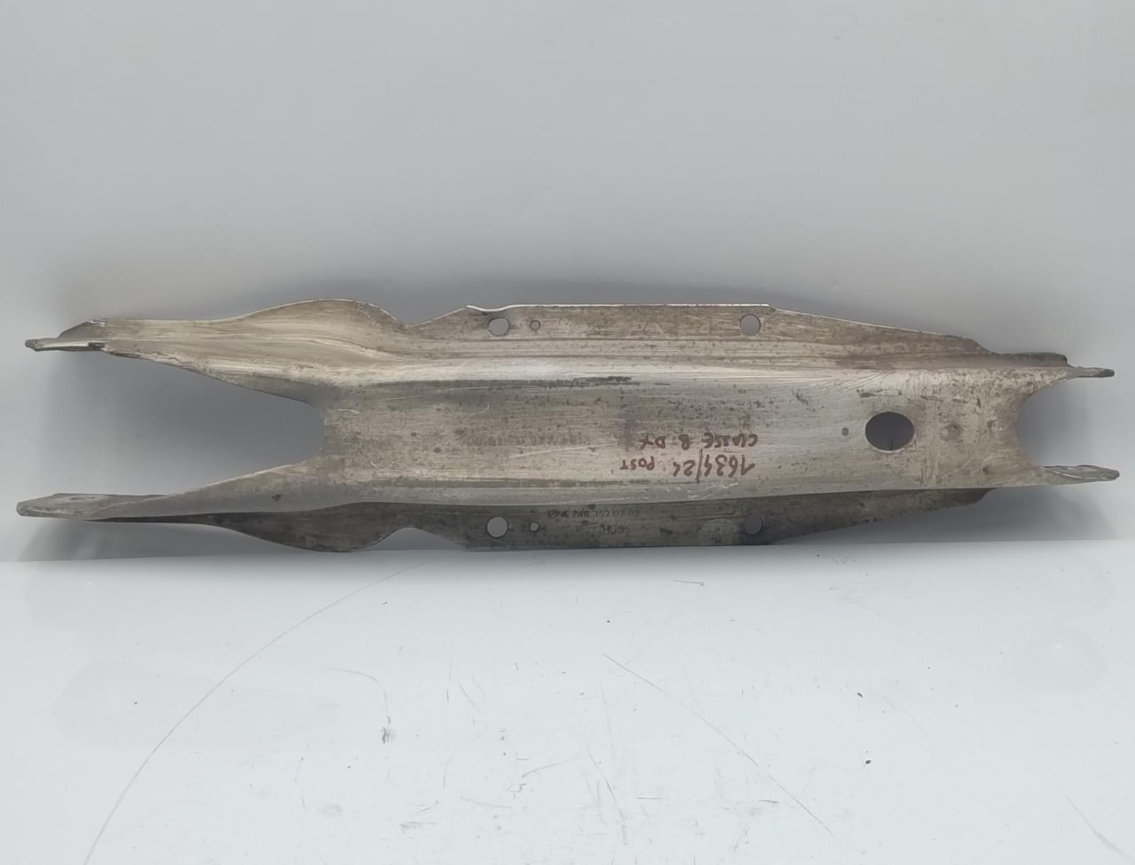 Braccio sospensione inferiore post. dx.