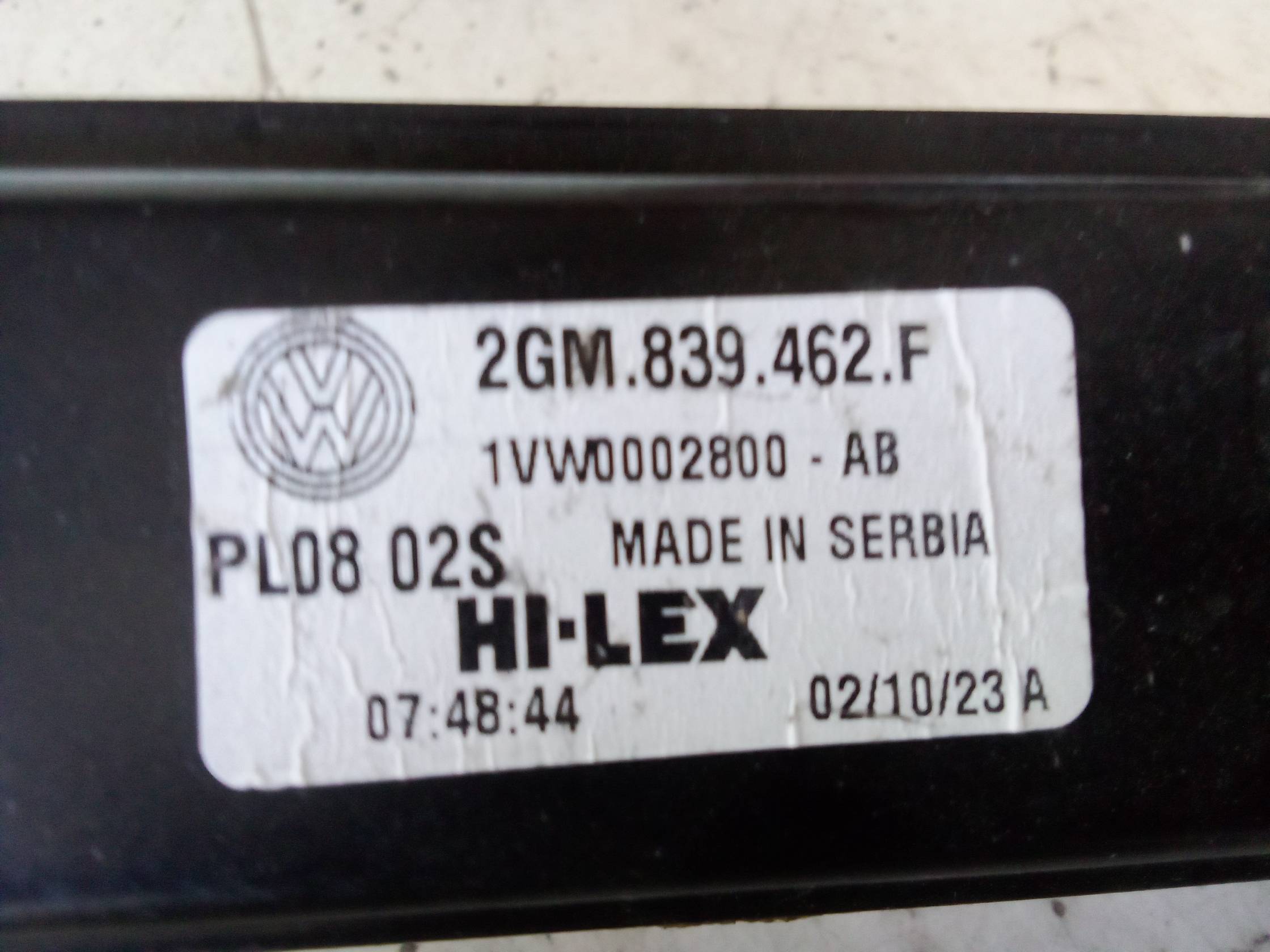 Alzacristallo elettr. porta post. dx.