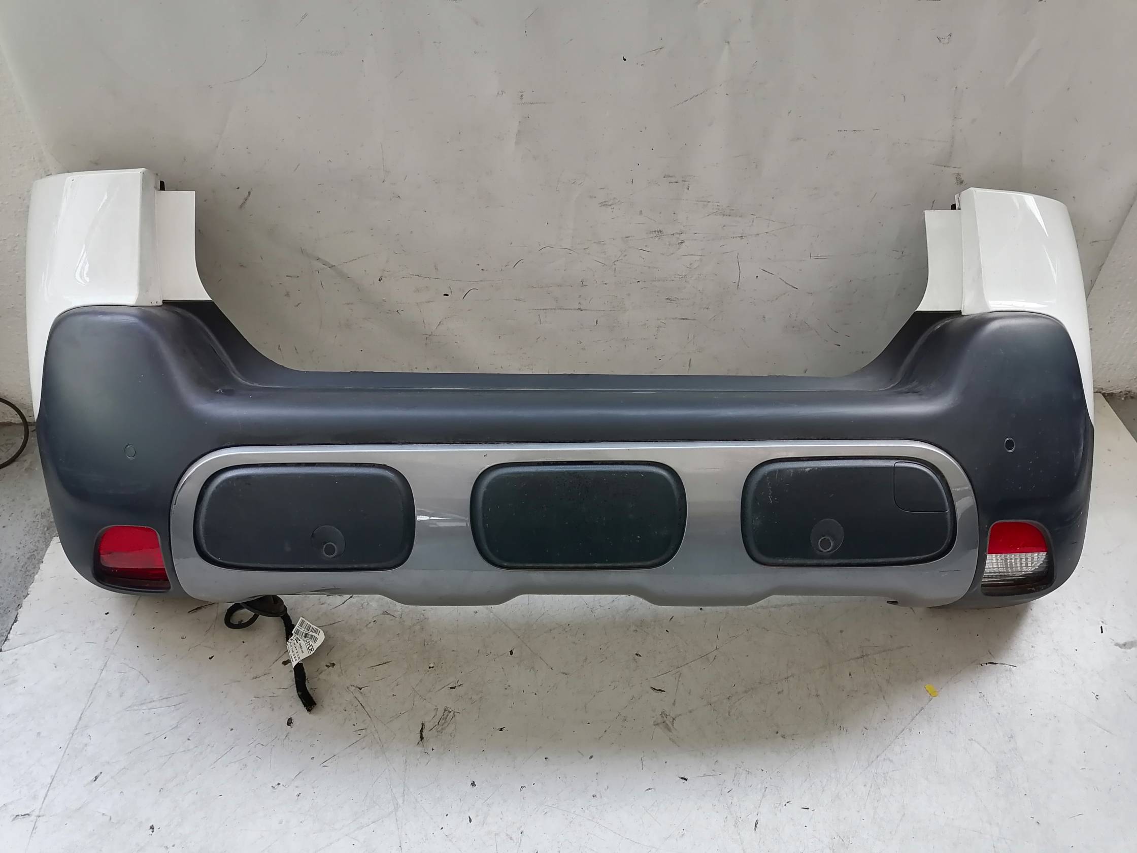 Paraurti post. centr.